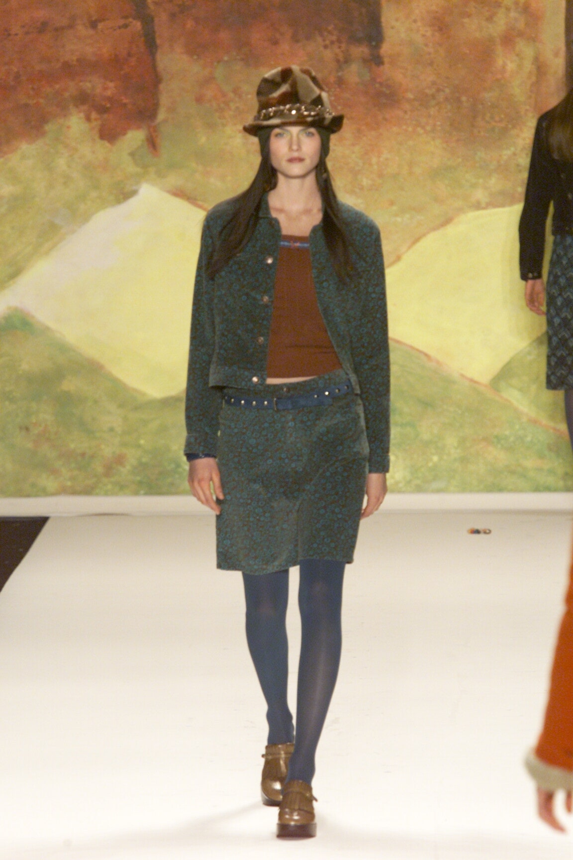 blue cardigan brown top pencil skirt