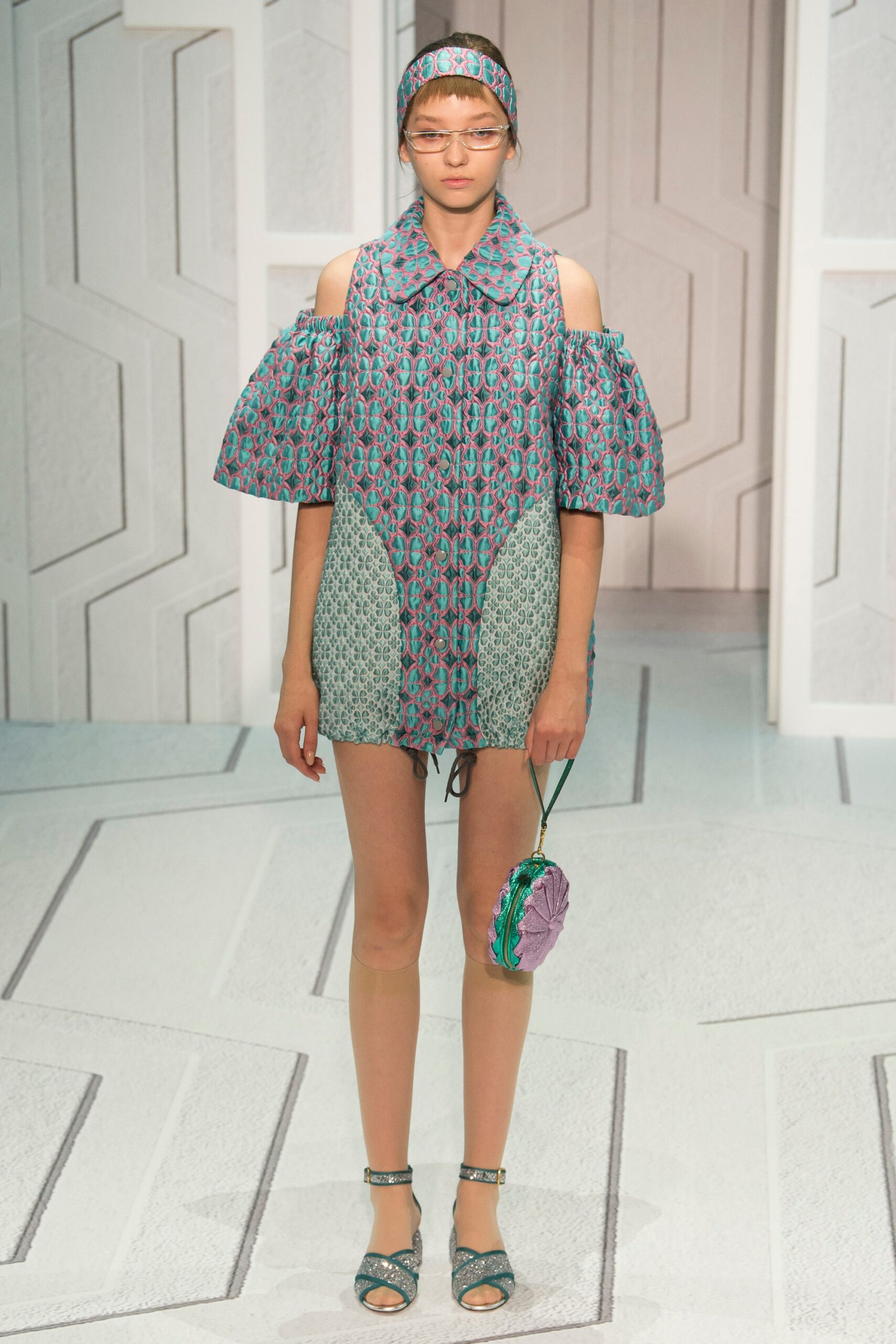 printed short dress with bag