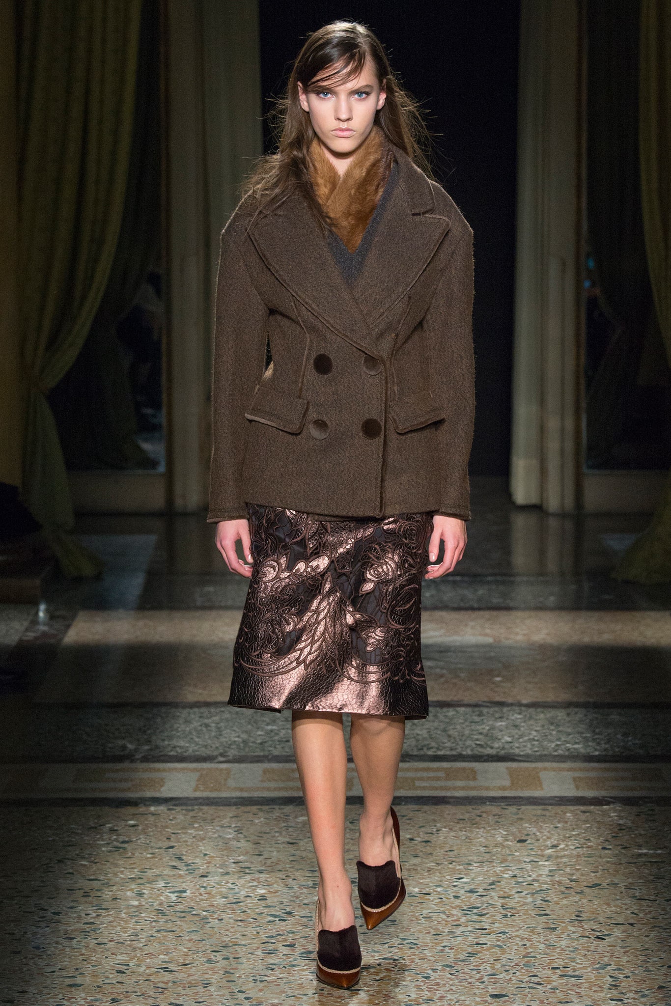 brown wool long-sleeve collared structured buttoned jacket