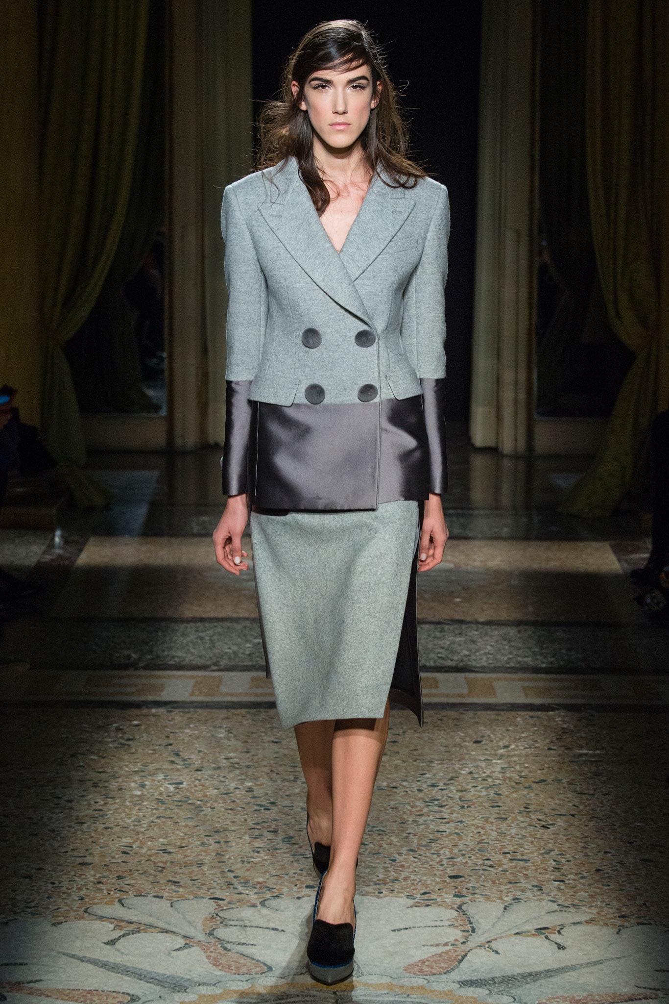 gray wool long-sleeve collared structured buttoned blazer