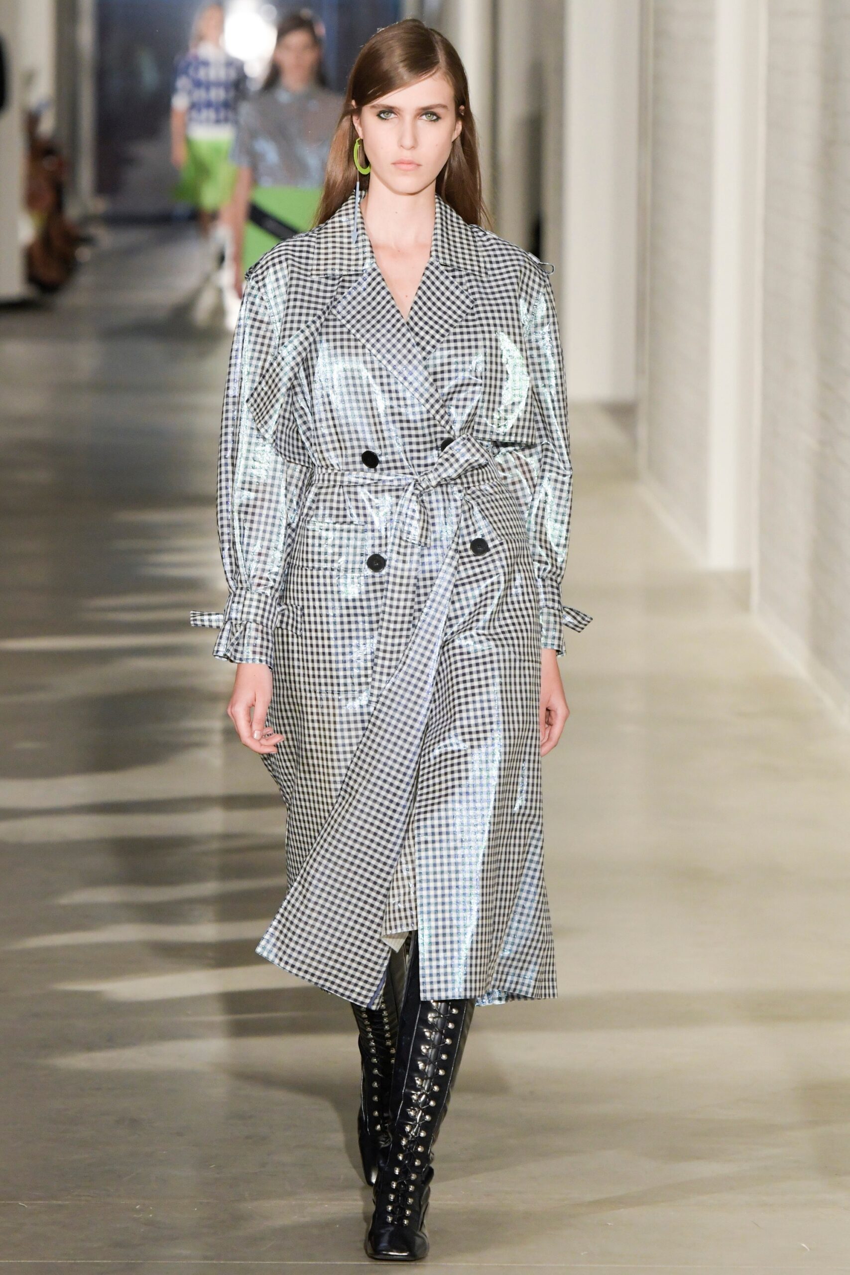 gray vinyl long-sleeve collared fitted checked belted trench