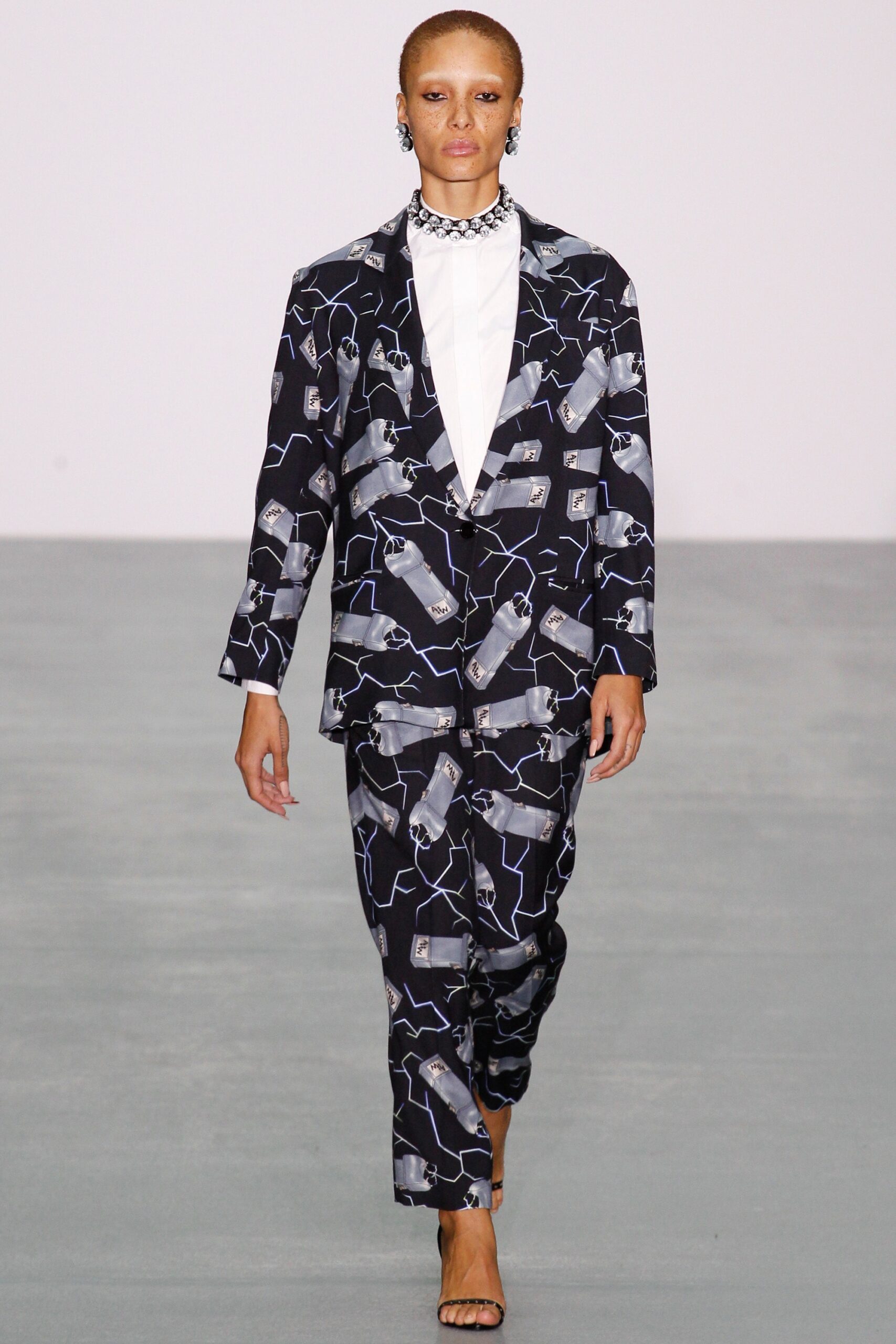 Ashley Williams F/W 16 Look 1