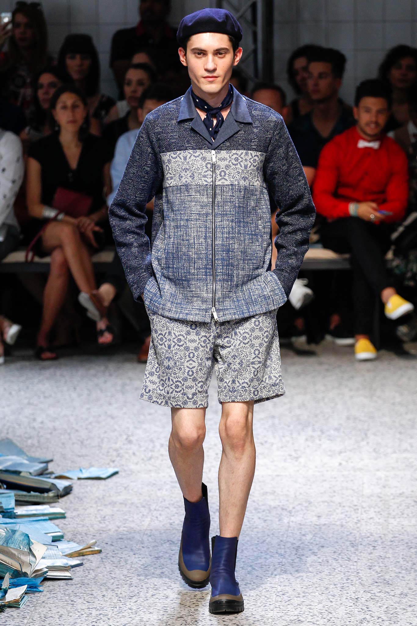 blue cotton long-sleeve collared fitted buttoned printed jacket