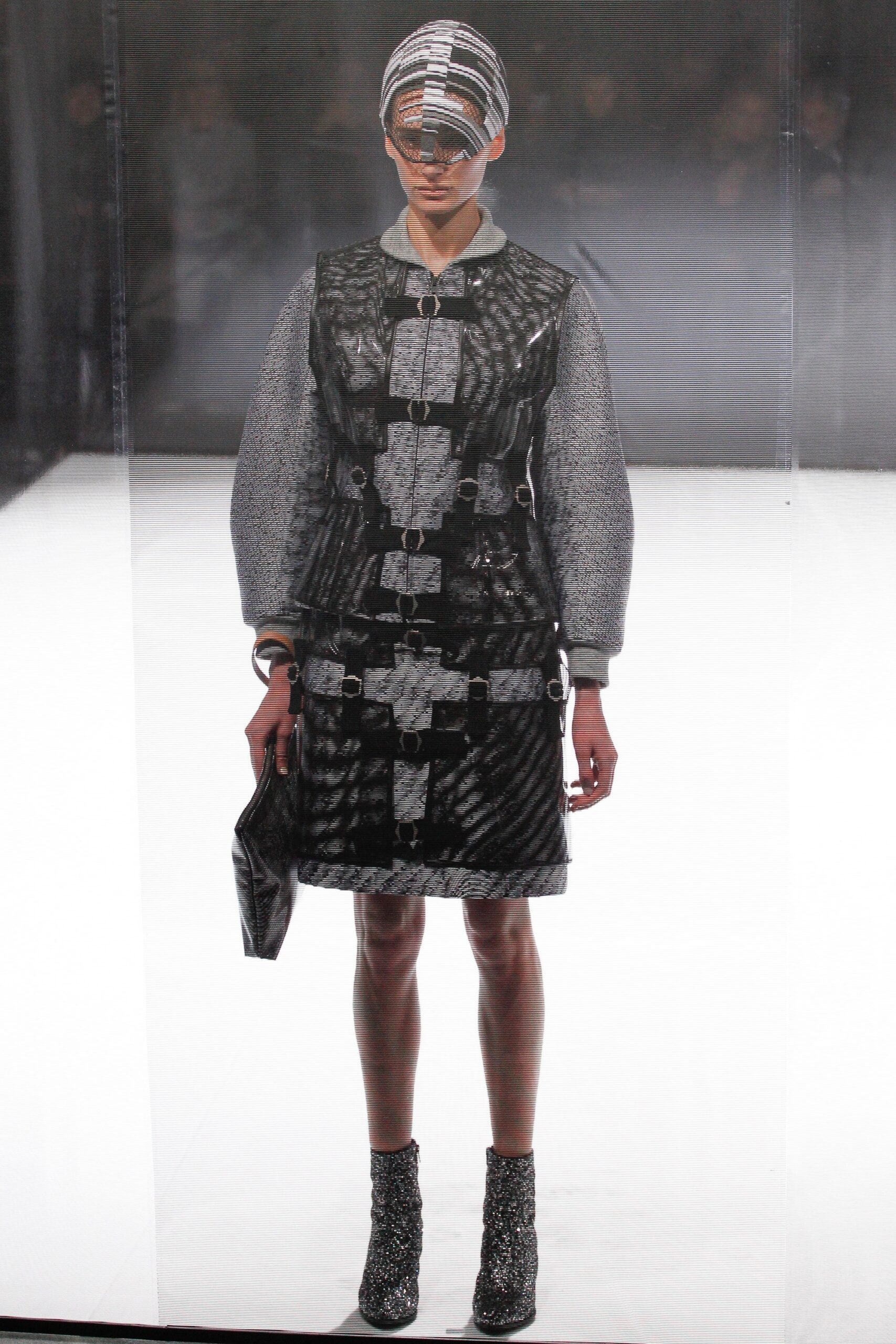 black gray fitted mini dress