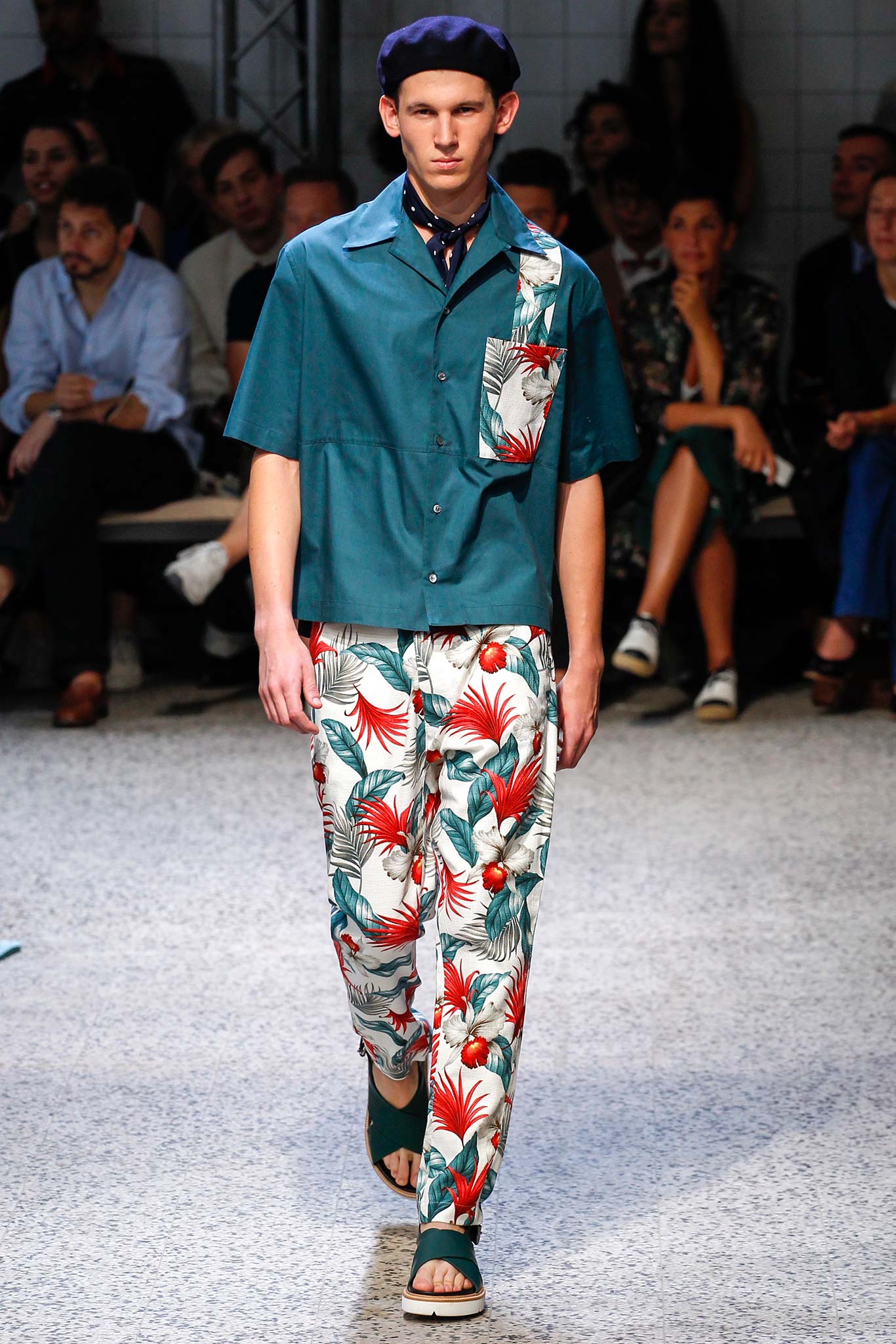 teal cotton short-sleeve collared relaxed printed shirt