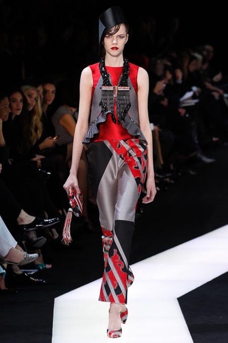 fitted gray red silk top and pants