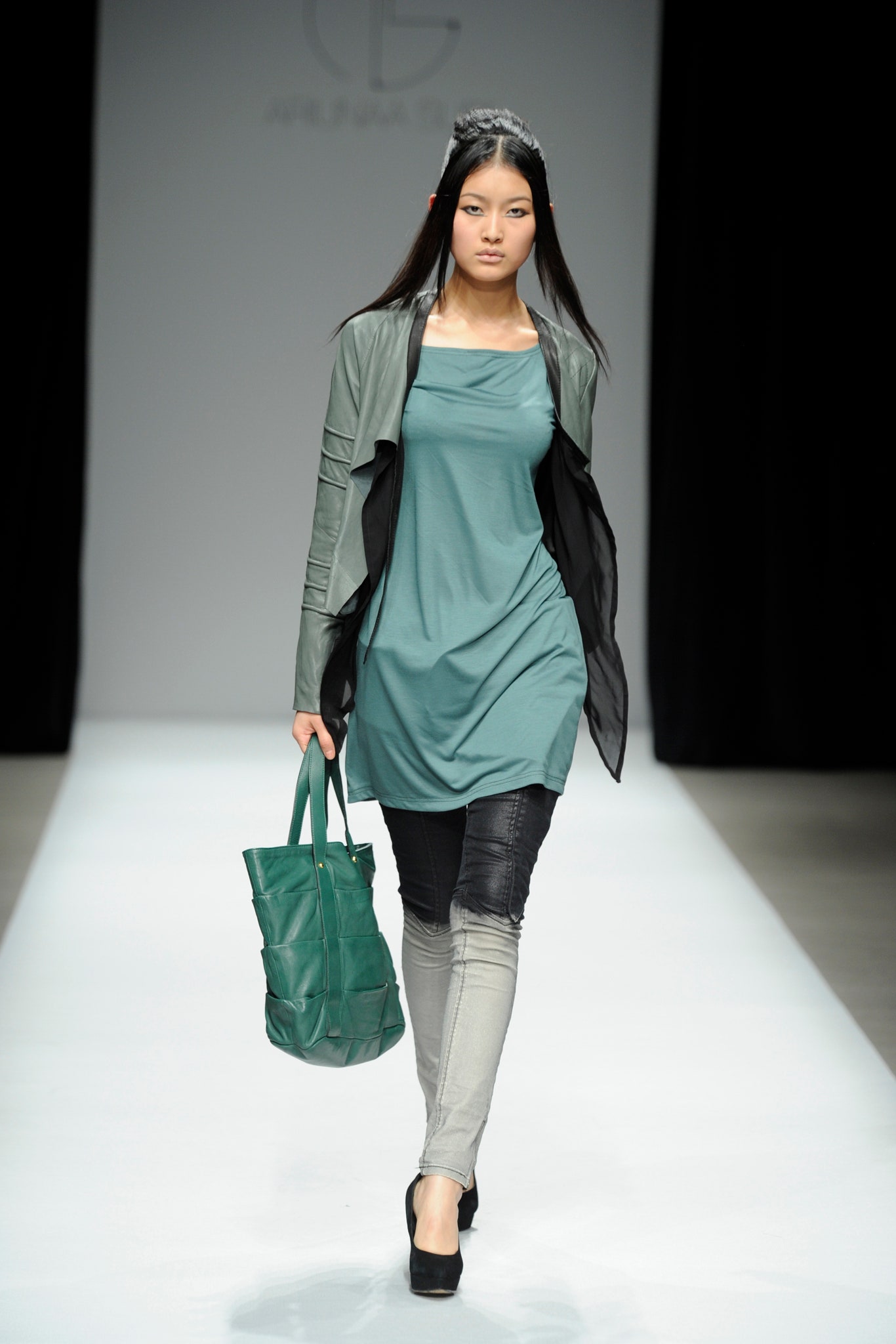 gray leather long-sleeve collared tailored layered jacket