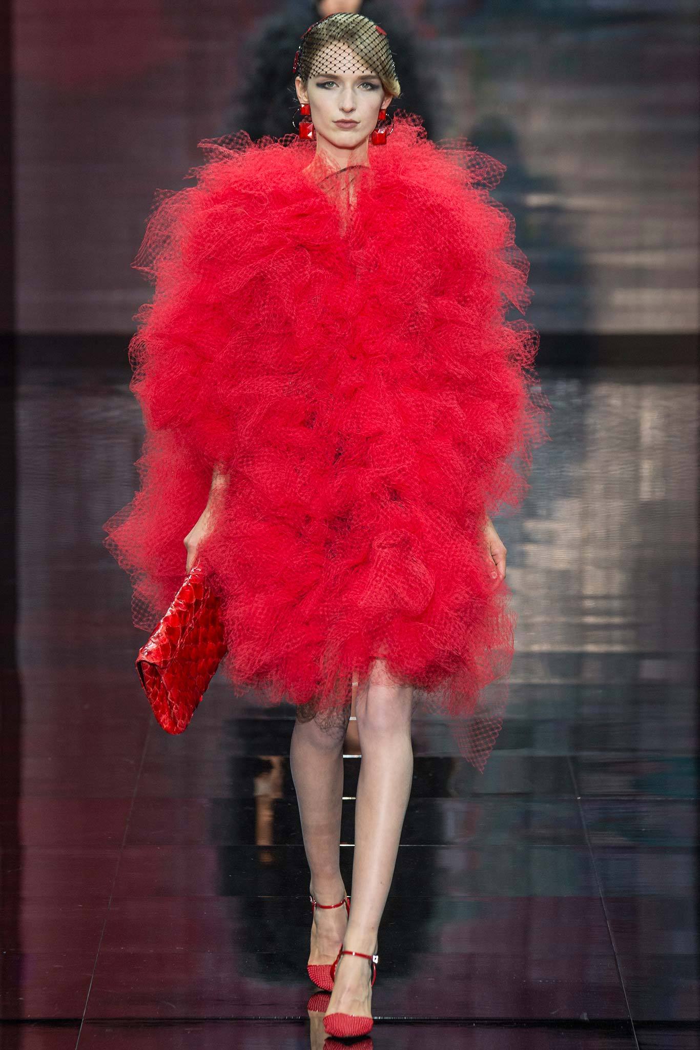 red tulle sleeveless high-neck oversized ruffled flowing dress