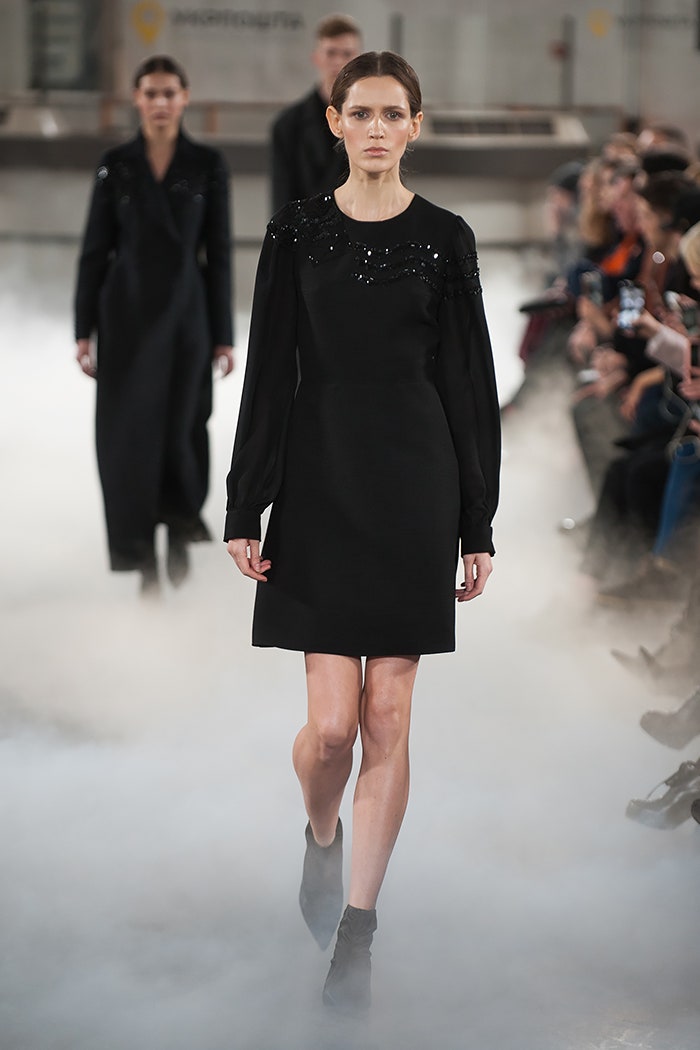 black fitted long-sleeve dress