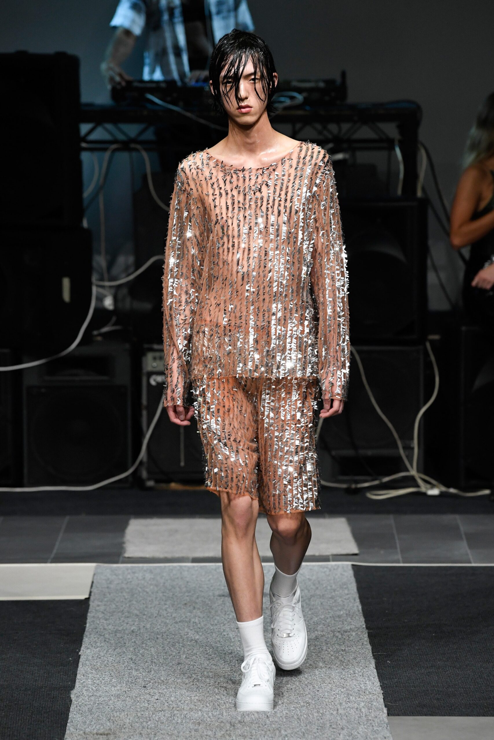 pink sequin sleeveless collared relaxed layered shiny top