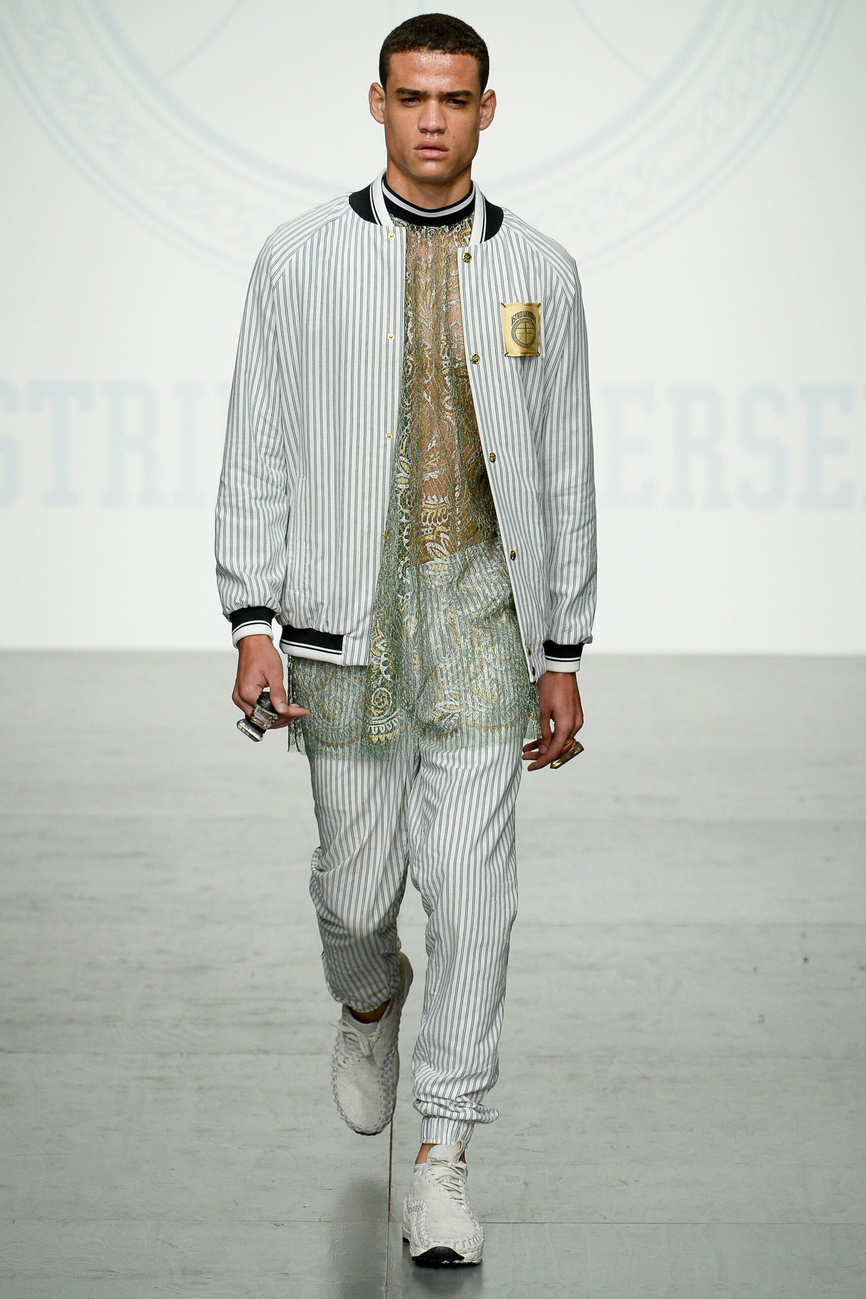 striped jacket with lace shirt