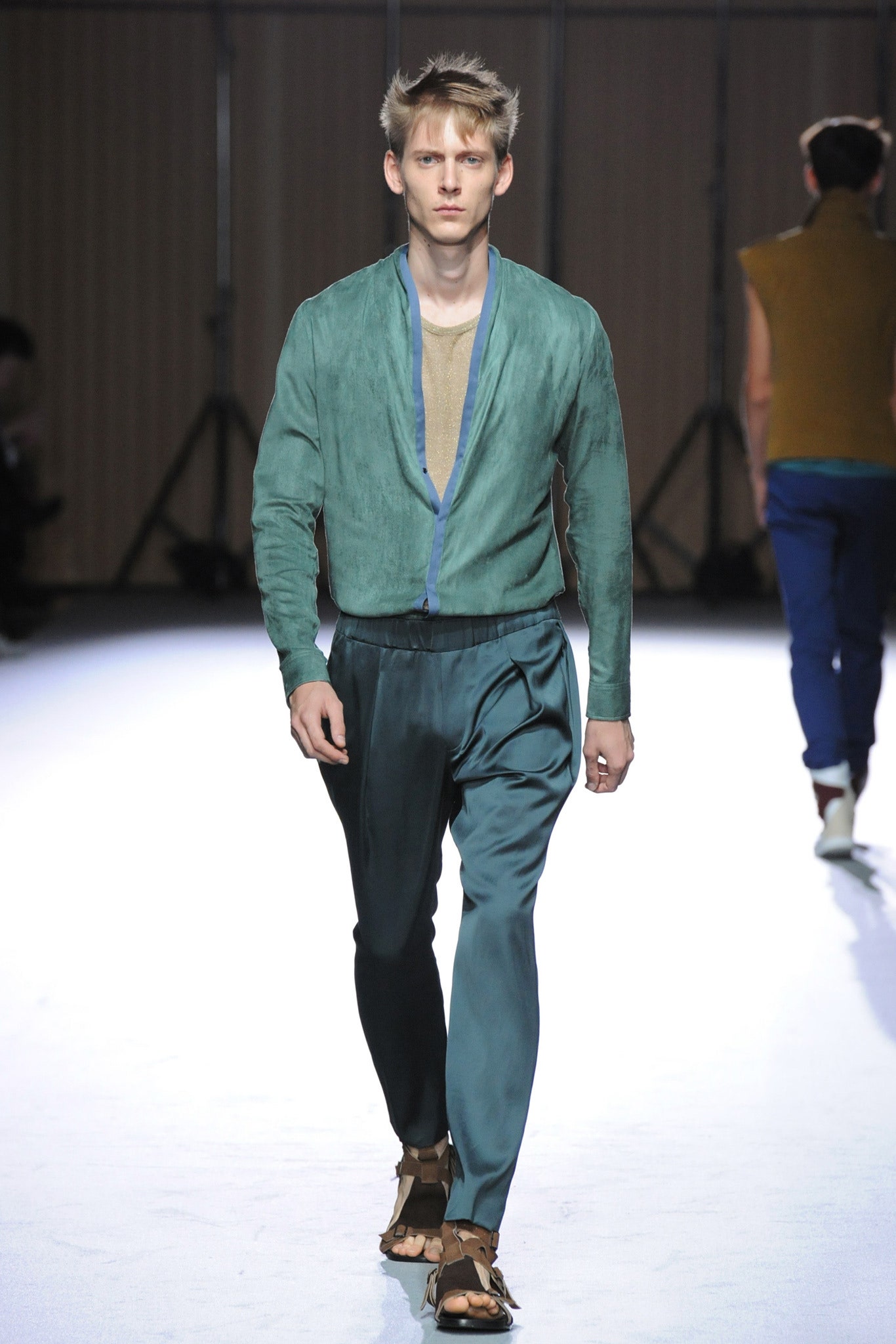 blue silk long-sleeve collared relaxed zippered jacket