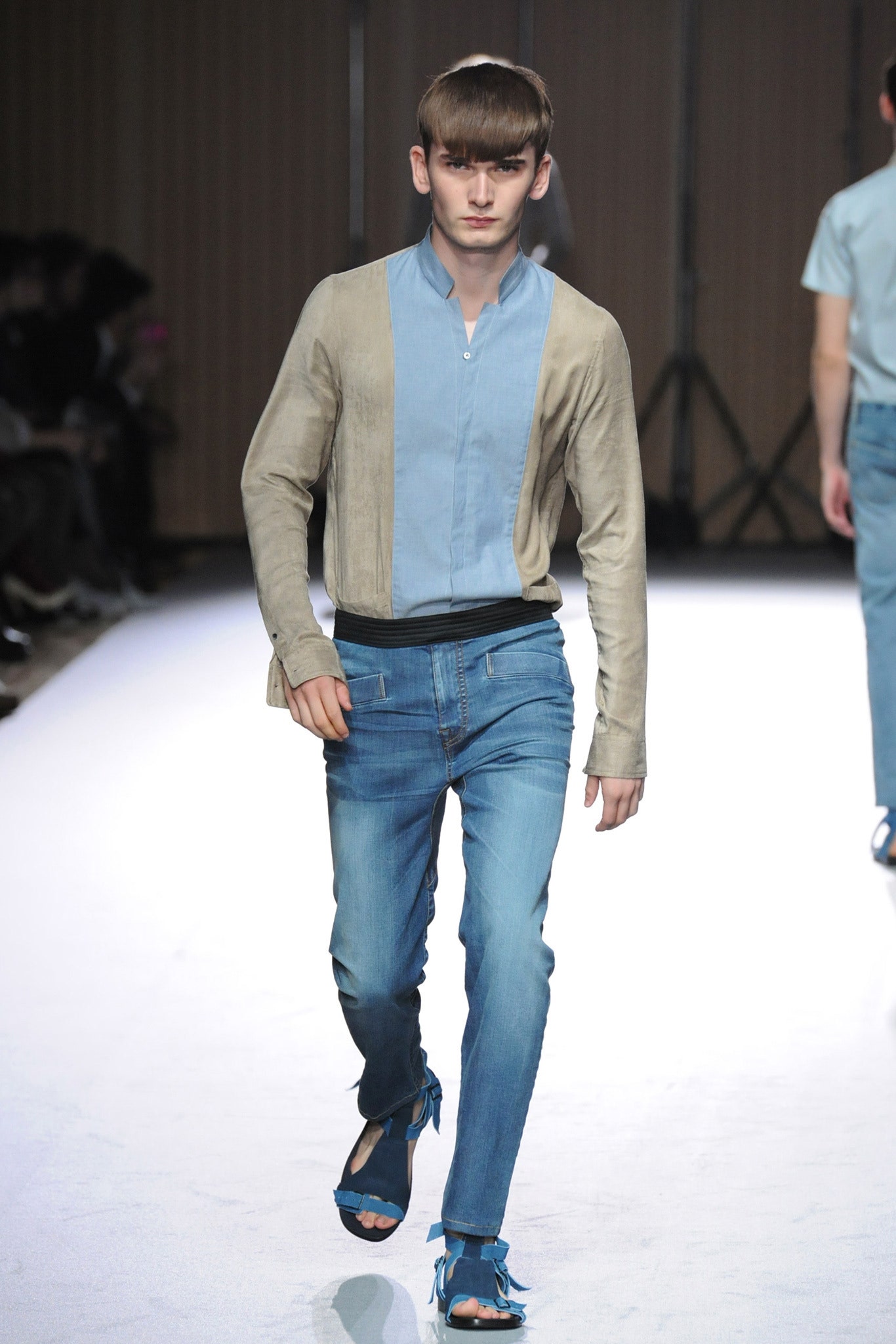 blue cotton shirt with denim pants