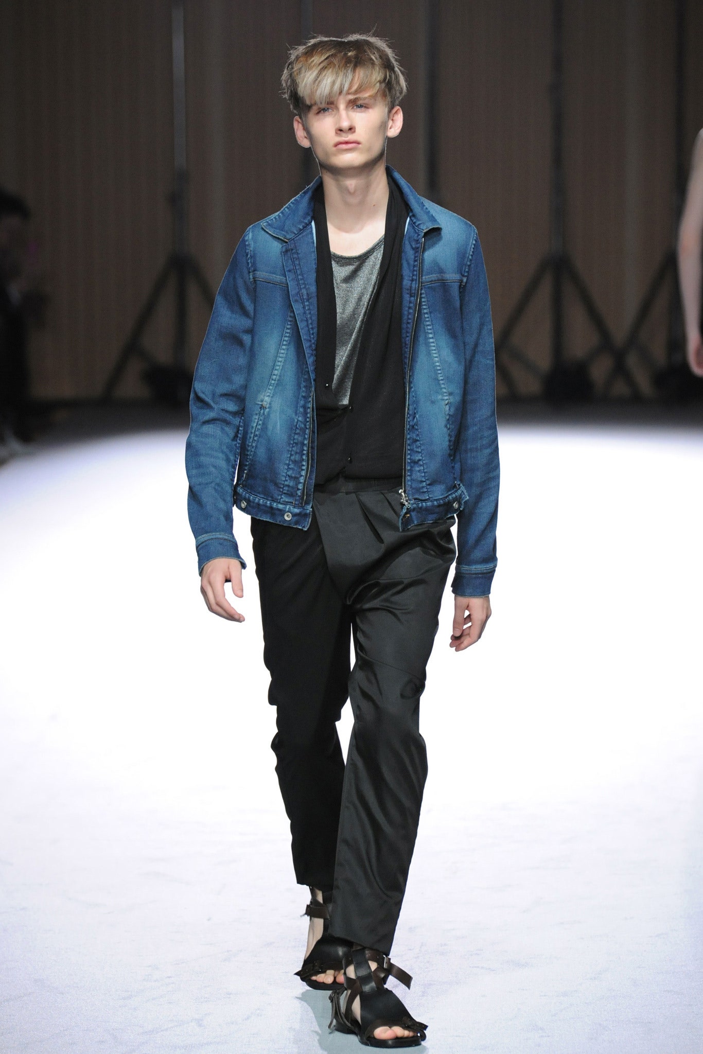 blue denim jacket with gray shirt