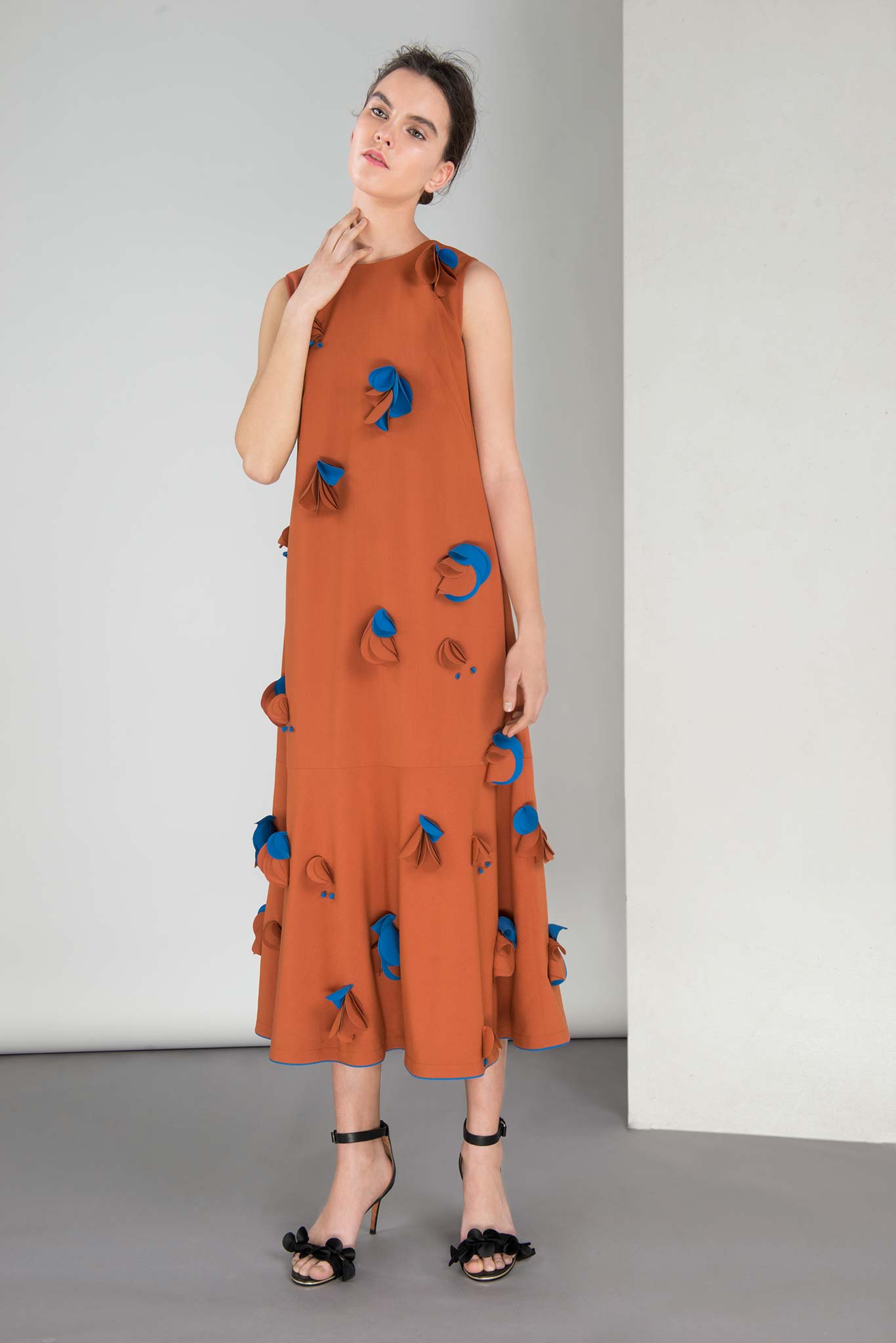 brown midi dress with blue details