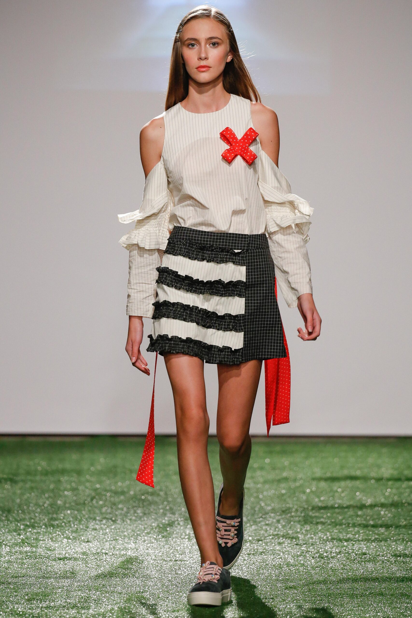 Anna K Kiev S/S 17 Look 206