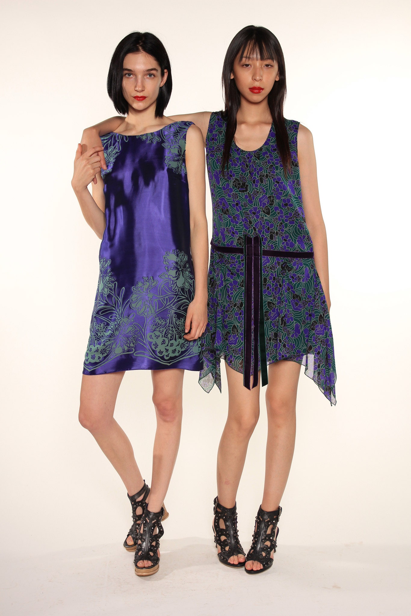 purple silk sleeveless high-neck fitted printed short dress
