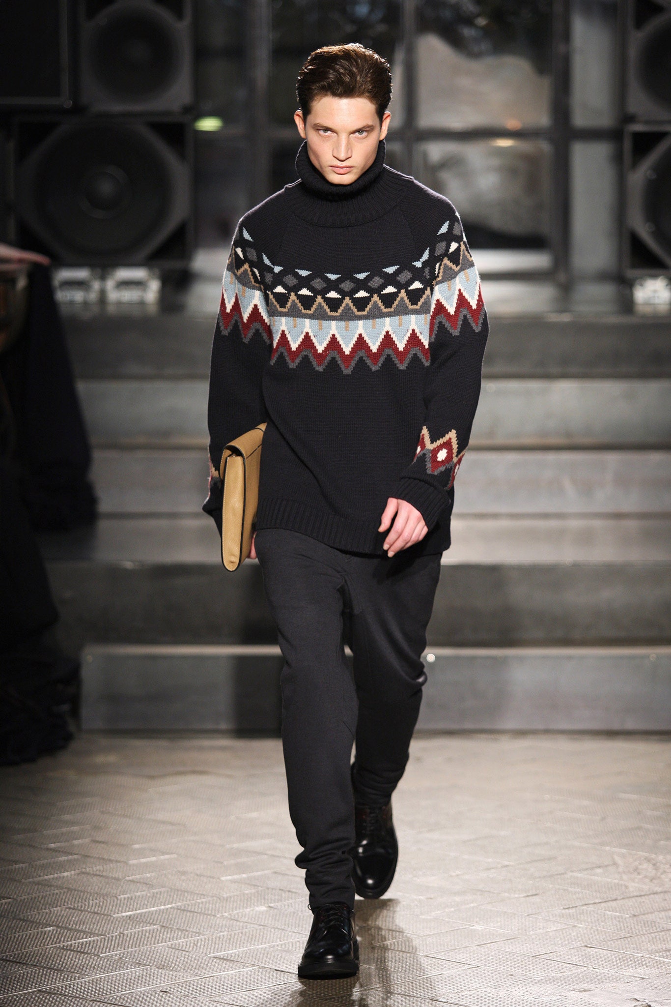 black patterned sweater with pants