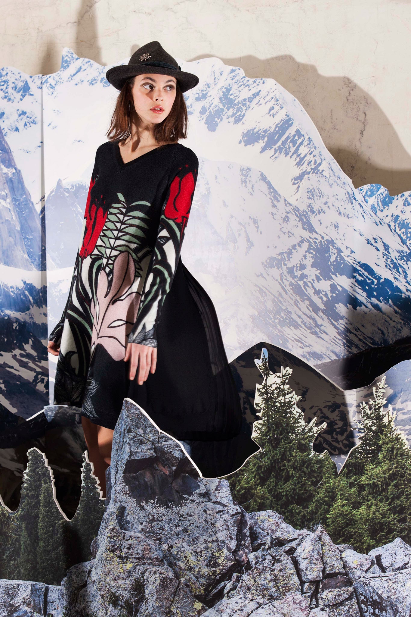 black cotton sleeveless v-neck relaxed printed flared dress