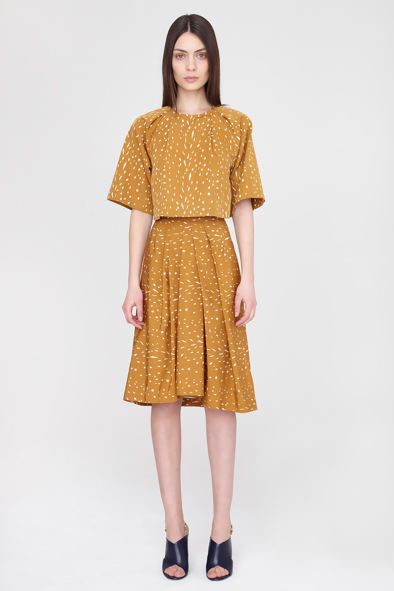 yellow cotton fitted high-waisted pleated midi skirt