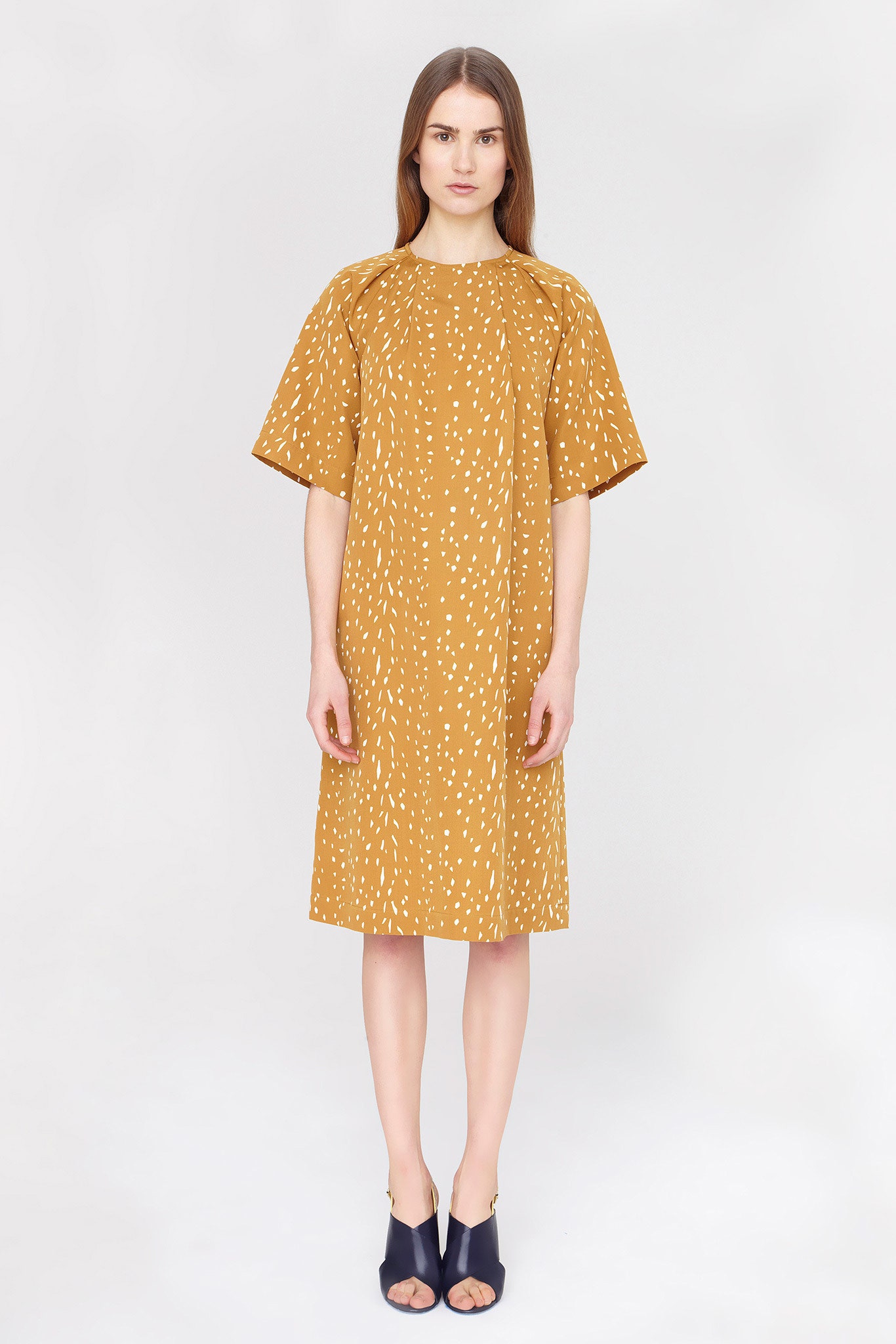 yellow cotton short-sleeve collared relaxed printed midi dress
