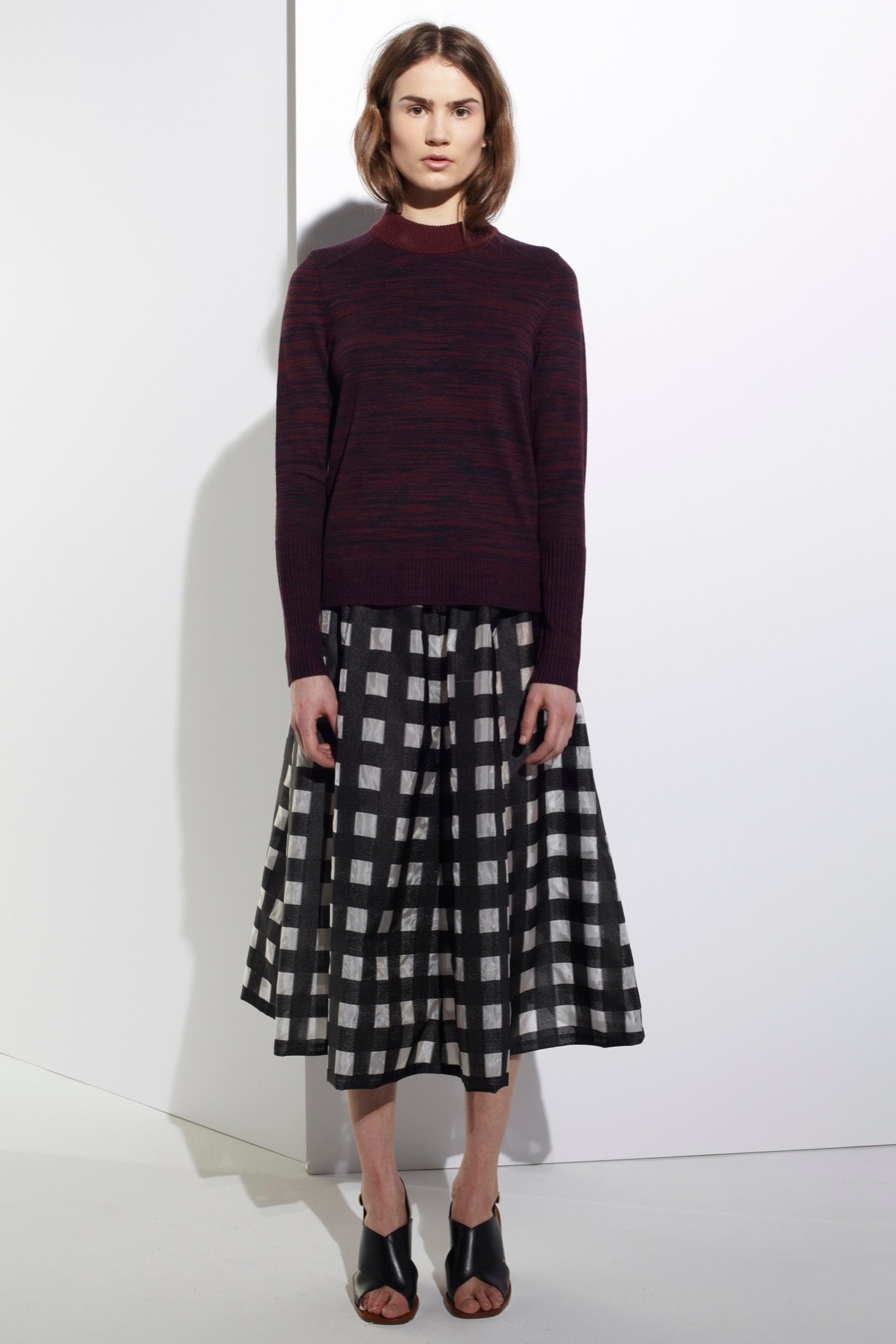 maroon wool long-sleeve collared fitted top