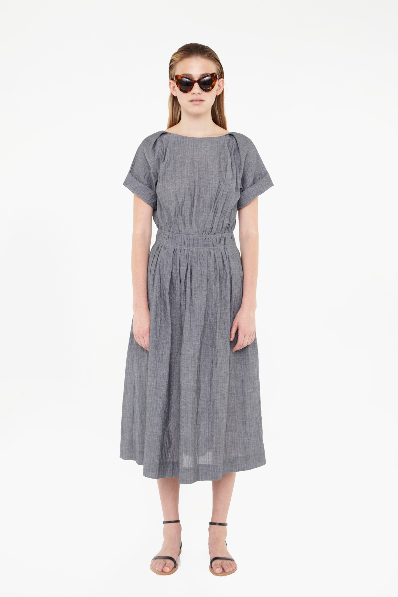 gray cotton short-sleeve collared relaxed pleated flowing dress