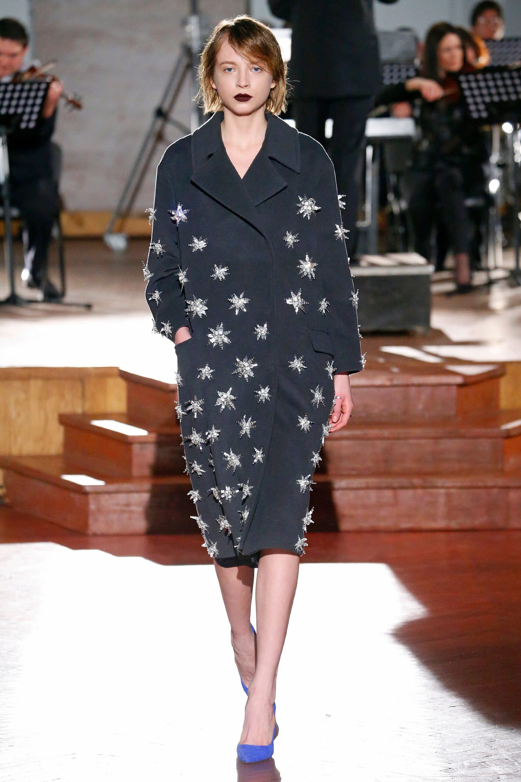 black wool long-sleeve collared relaxed embroidered midi coat
