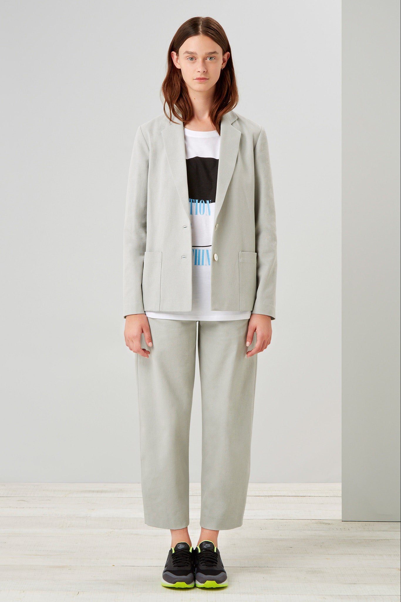 gray tailored blazer with t-shirt