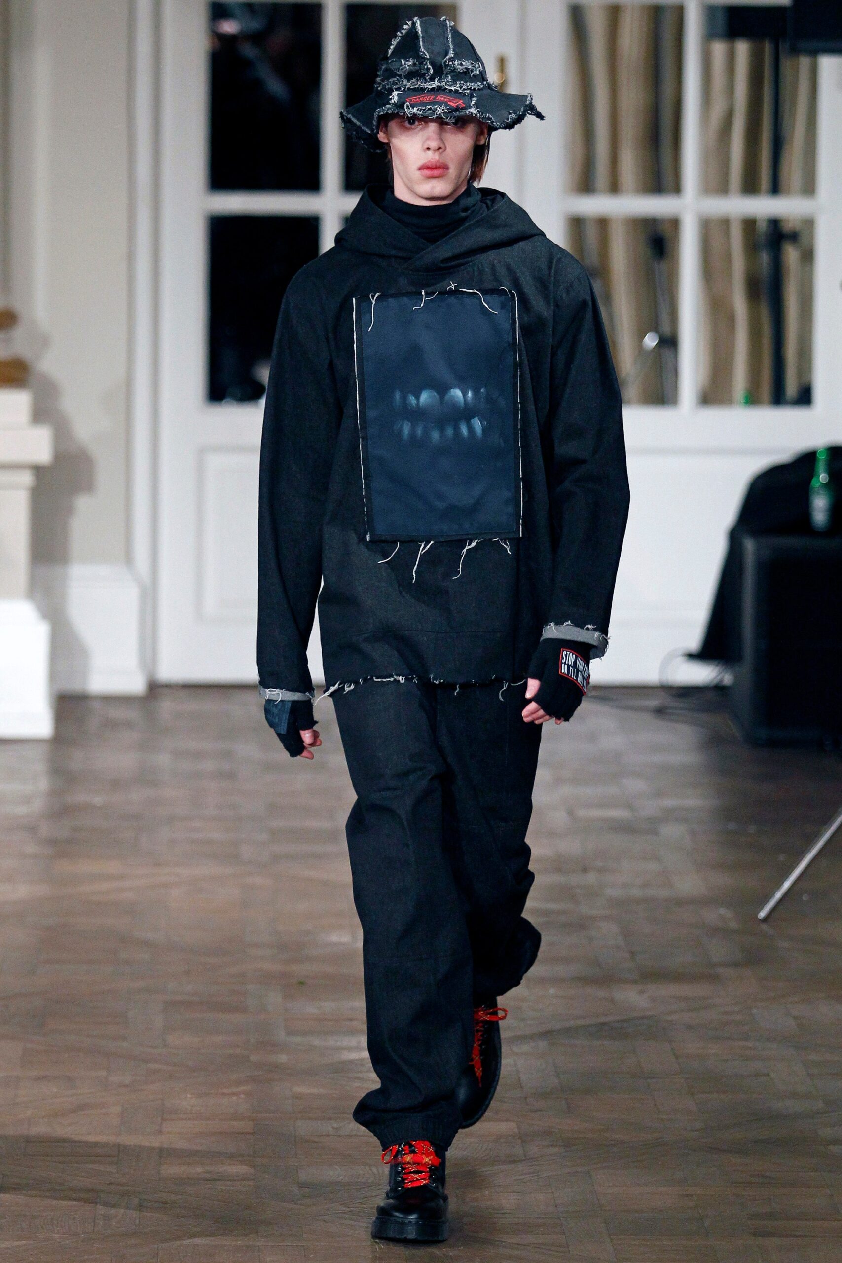 black relaxed hoodie and pants
