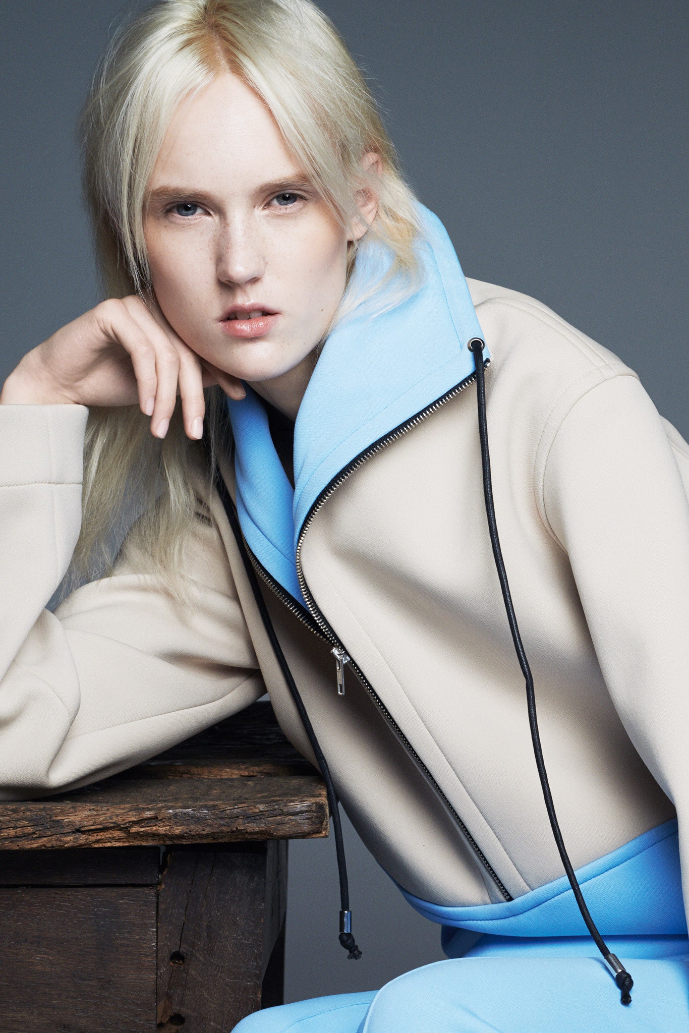beige and blue fitted jacket with pants