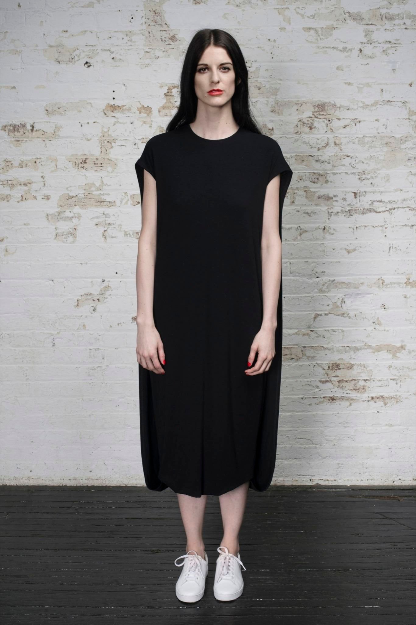 relaxed black cotton midi dress