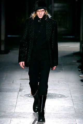 Ann Demeulemeester F/W 07 Menswear Look 128