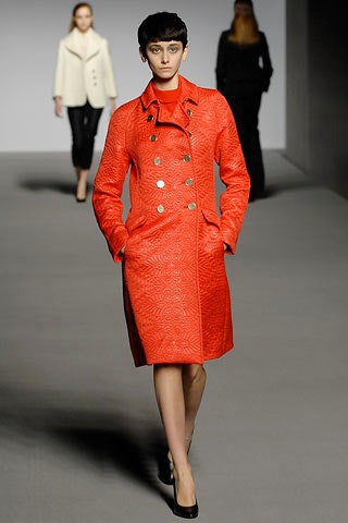 fitted red cotton coat