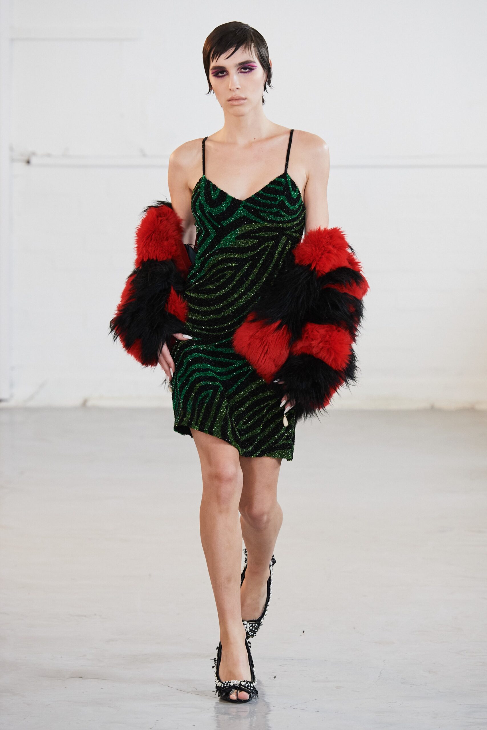 green sequin sleeveless v-neck fitted printed shiny dress