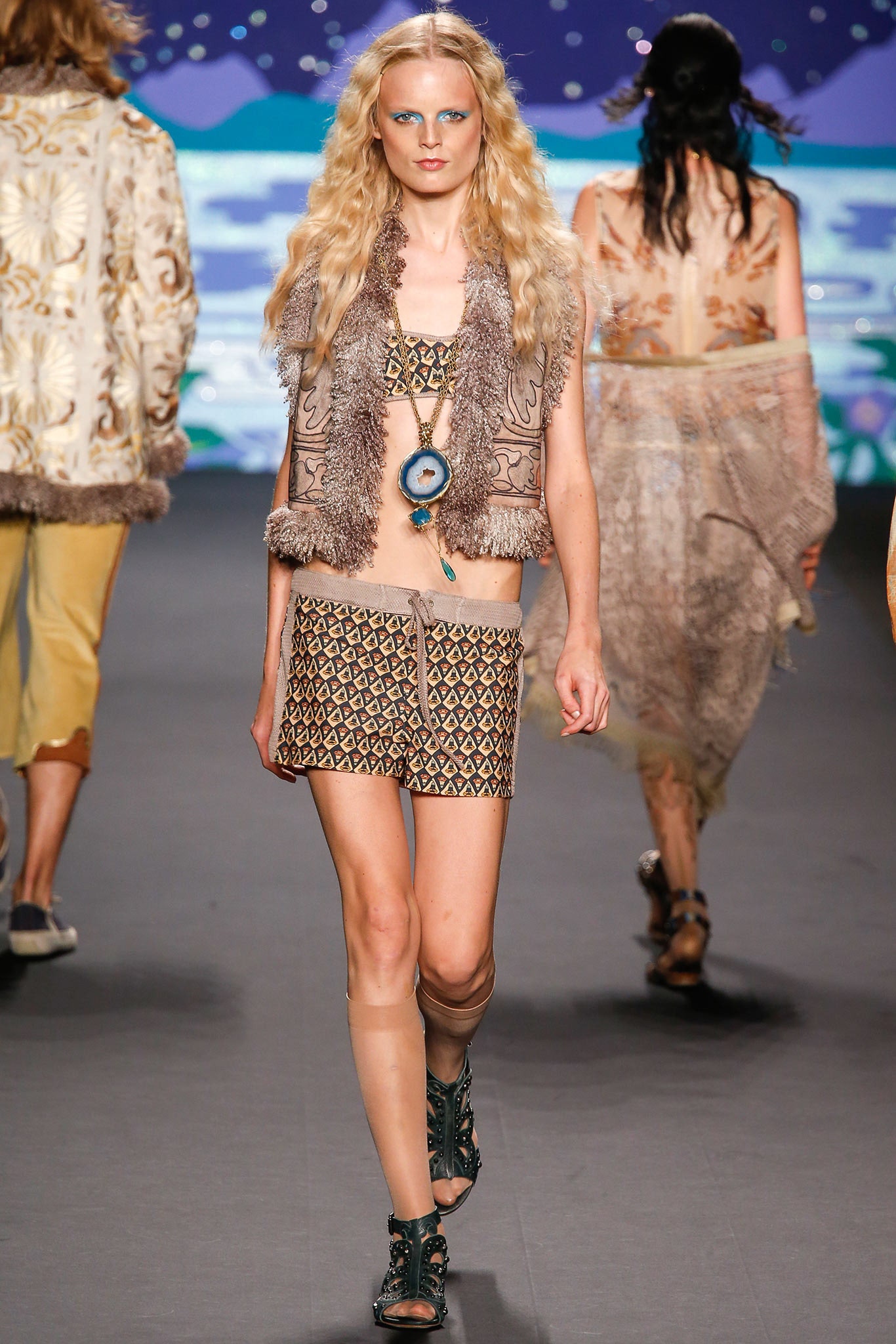 brown cotton fitted printed short skirt