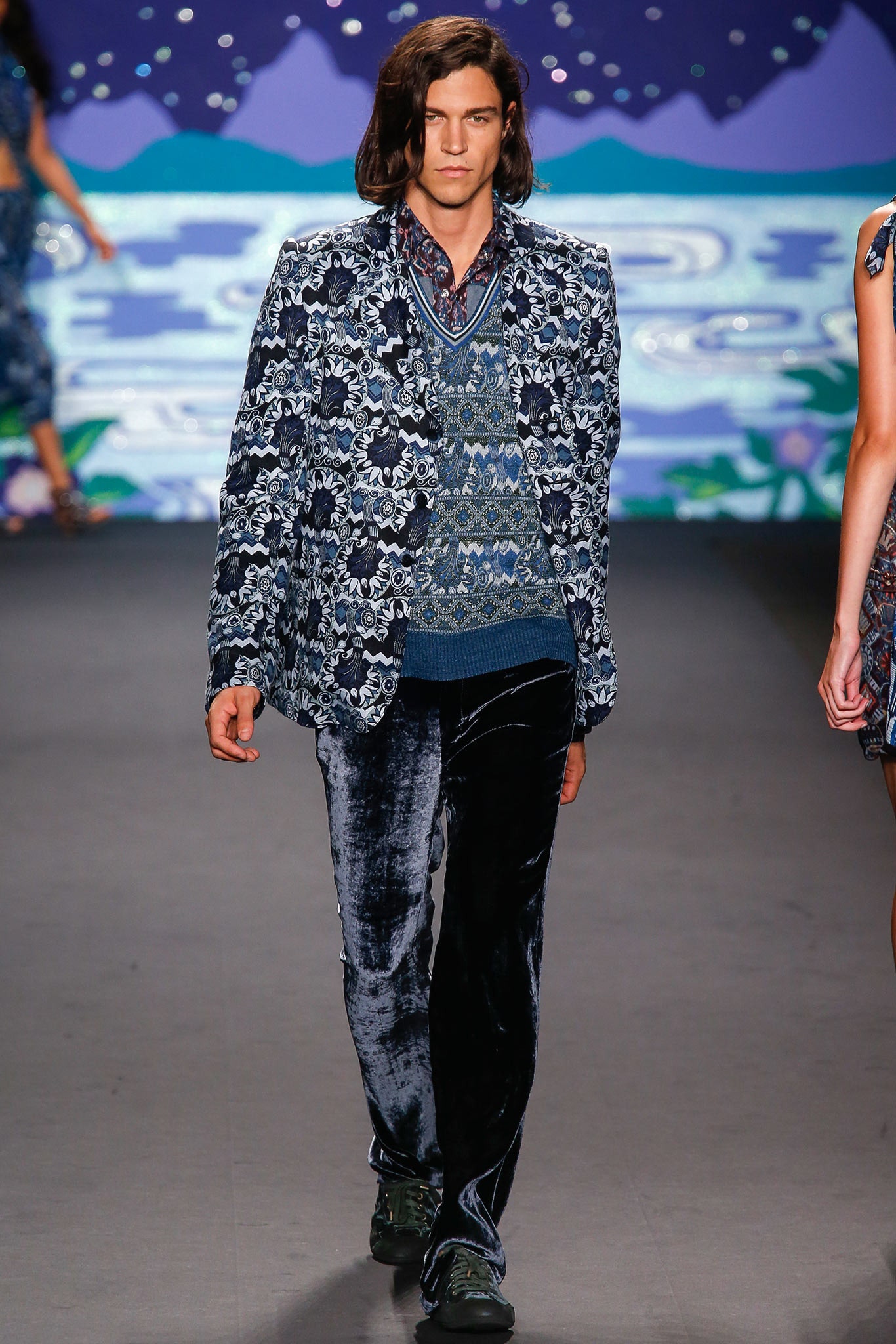 blue cotton long-sleeve collared tailored printed blazer