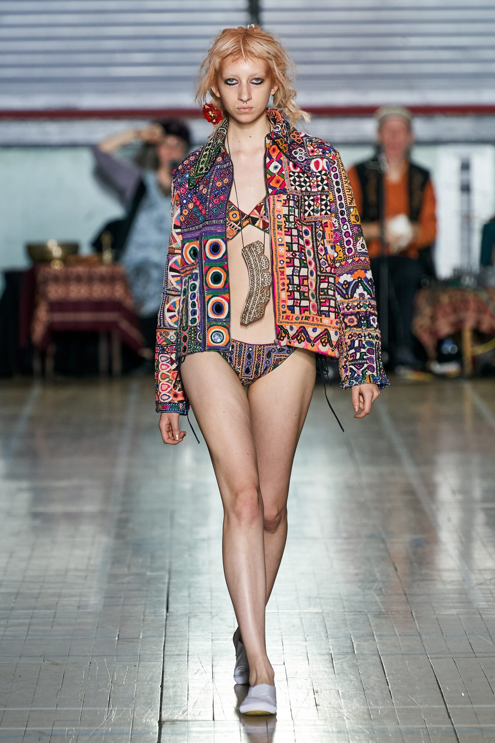 multi cotton long-sleeve collared relaxed embroidered jacket