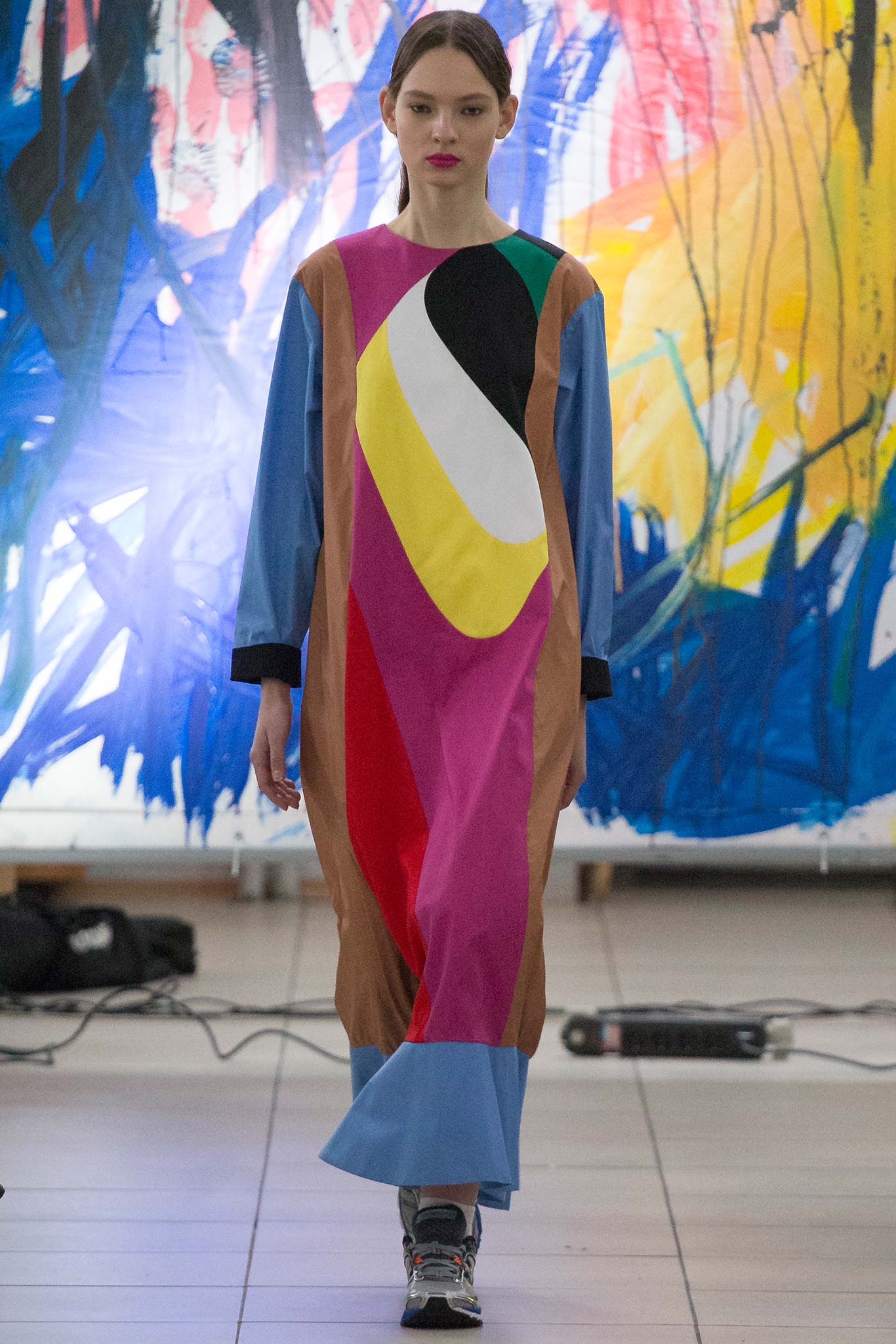 color-blocked relaxed midi dress