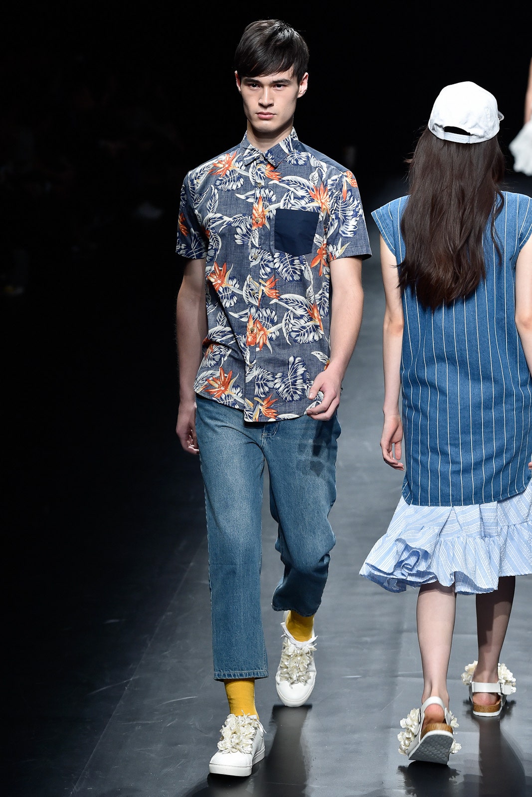 relaxed floral shirt with denim pants