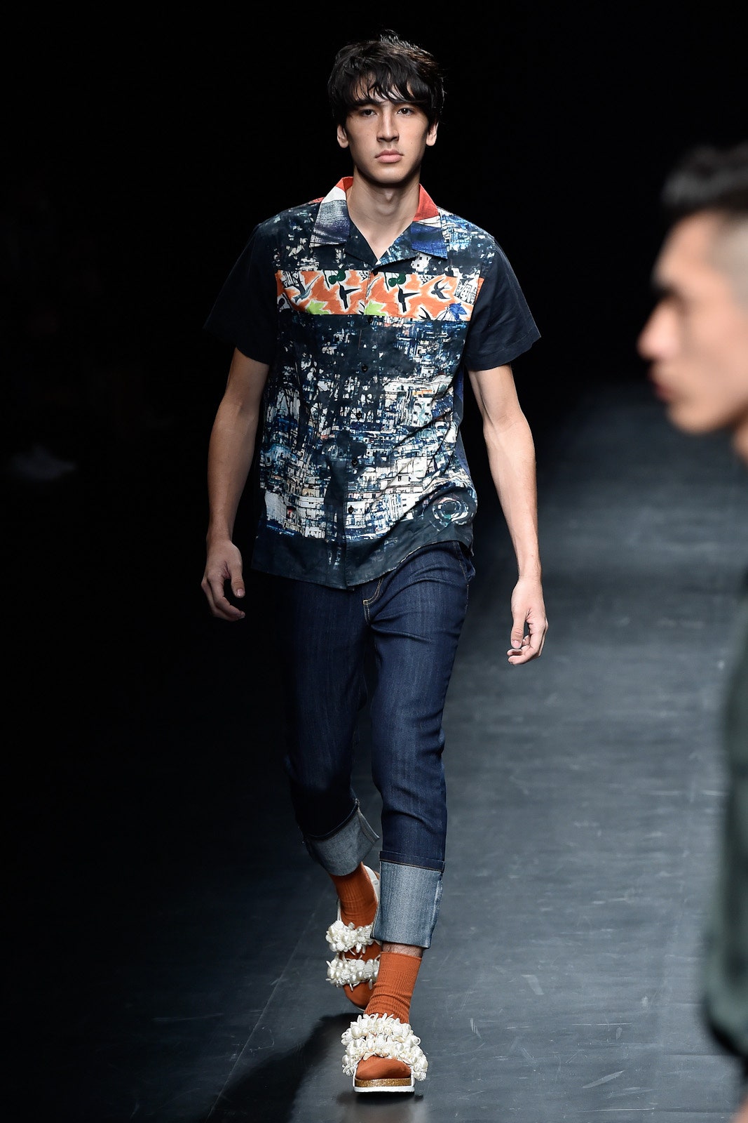 relaxed printed shirt with denim pants