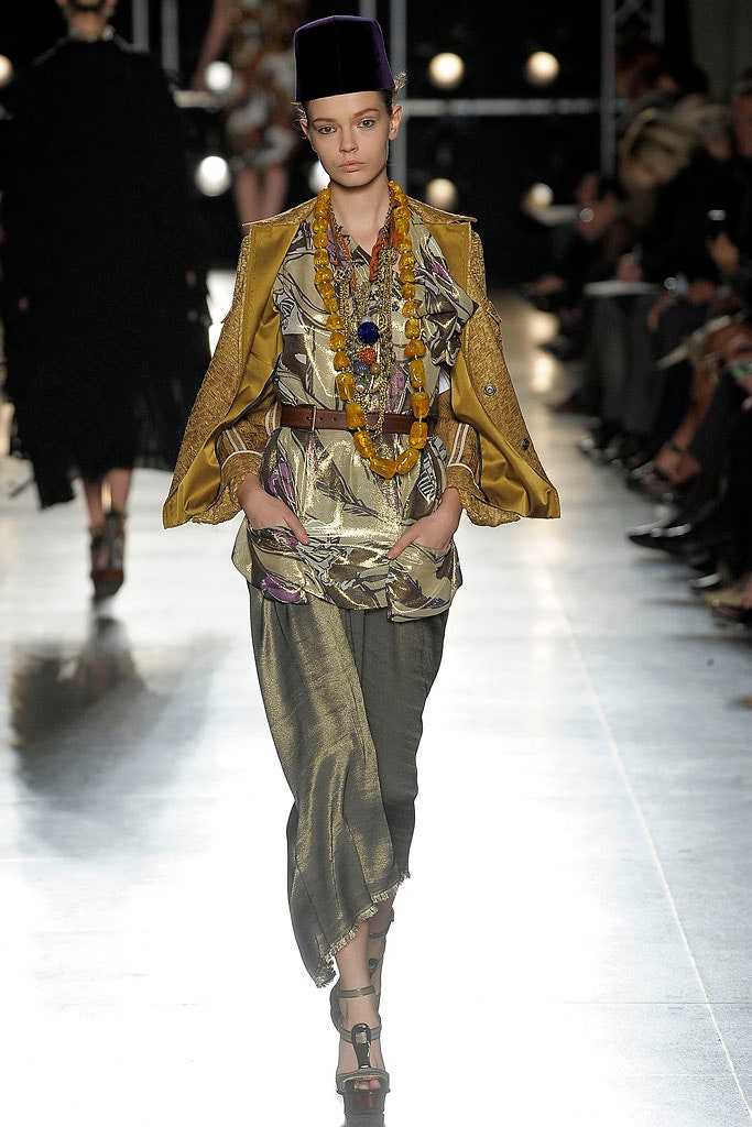 gold silk long-sleeve collared structured layered embroidered jacket