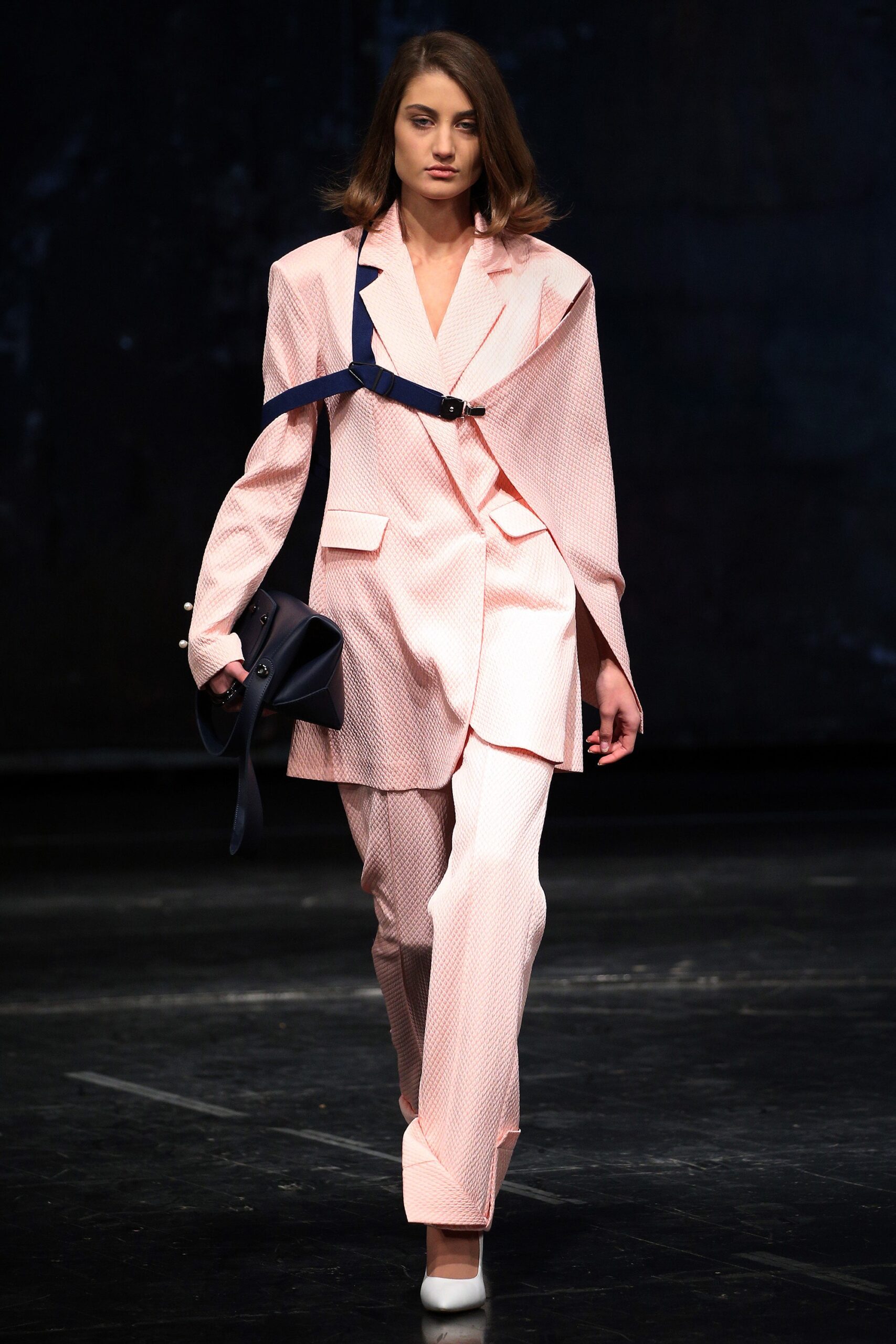 pink cotton long-sleeve collared tailored buttoned suit