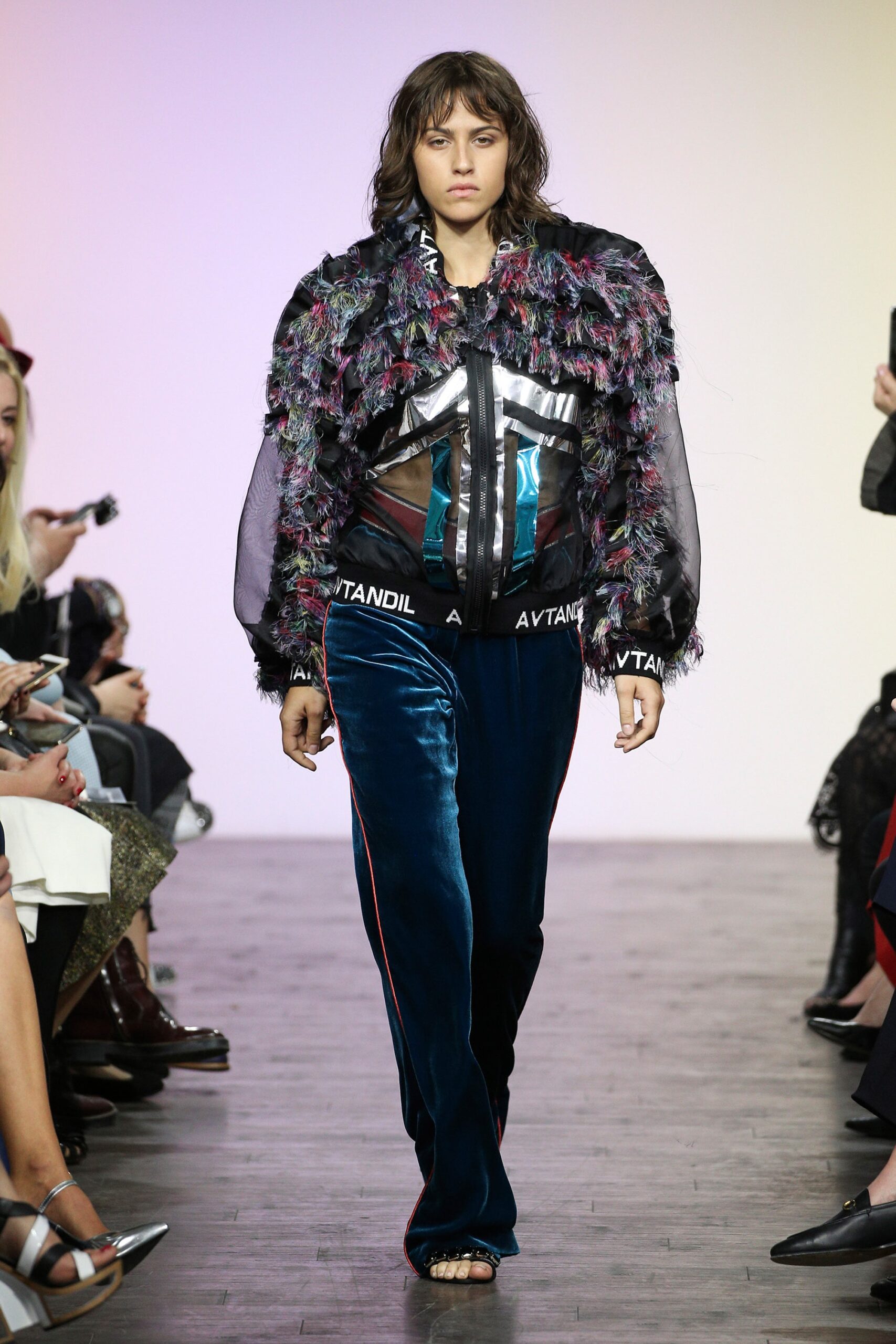 black leather long-sleeve collared fitted zippered fringed jacket