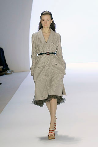 gray cotton long-sleeve collared fitted belted pockets trench