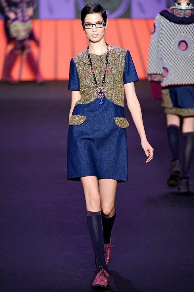 blue denim short-sleeve collared fitted pockets short dress
