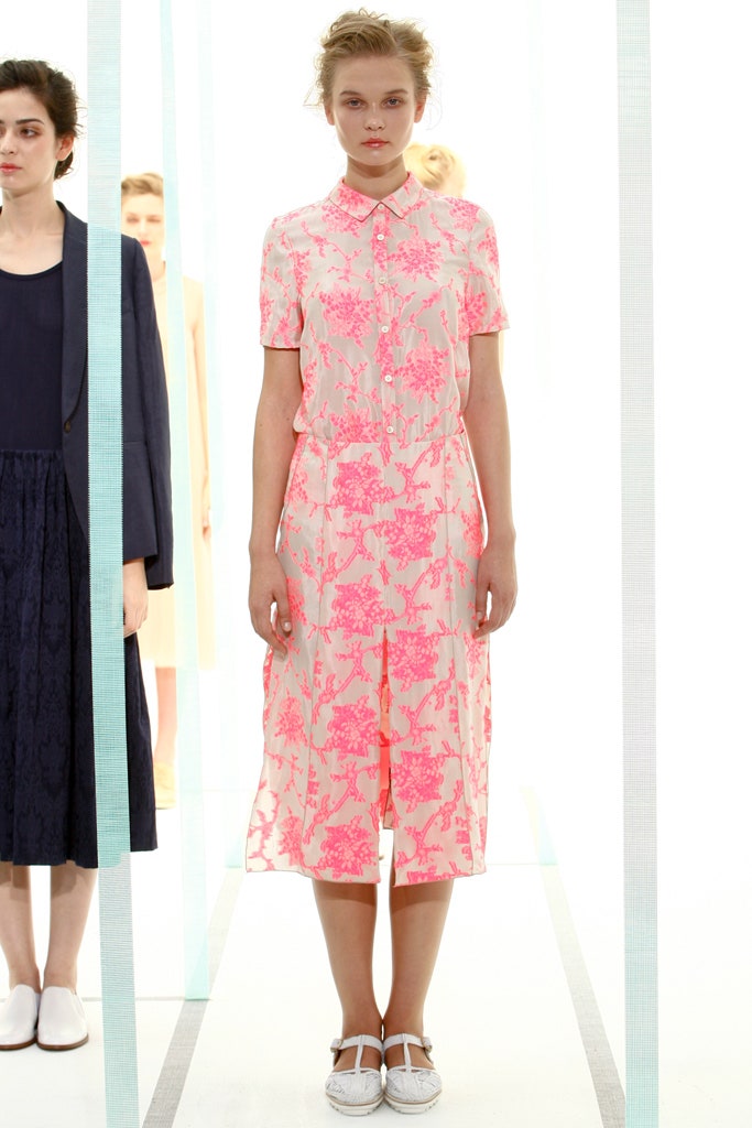 pink floral shirt-dress