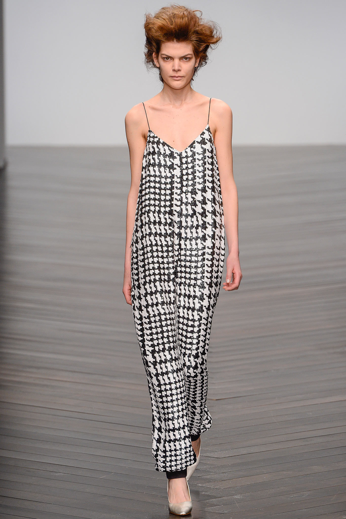 black and white printed maxi dress