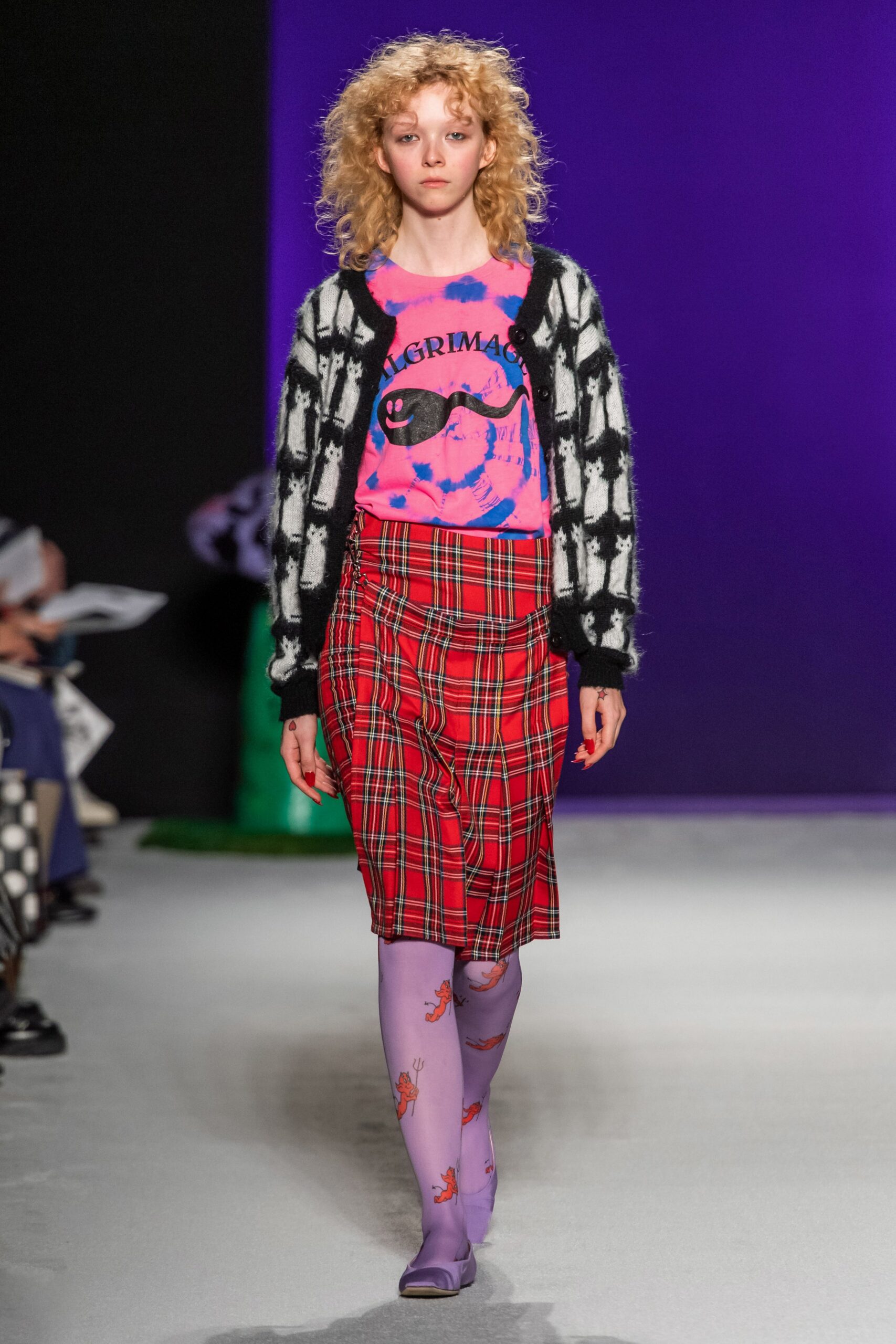 relaxed black and white cardigan with pink t-shirt