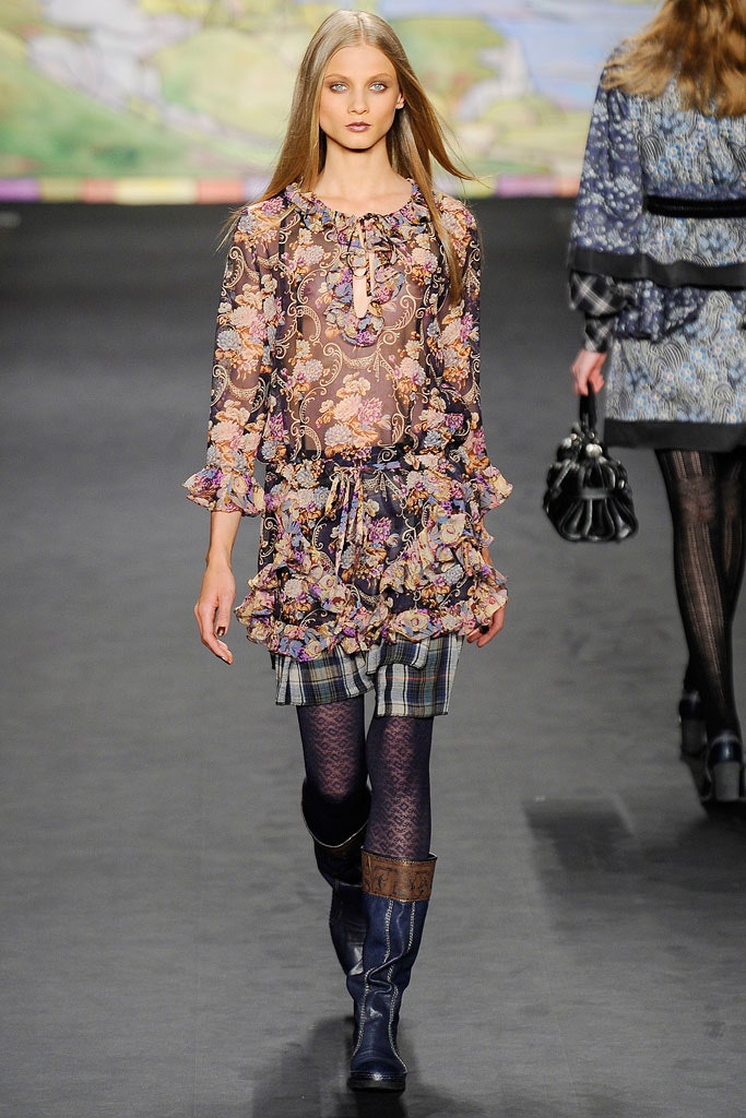 purple floral blouse with mini skirt